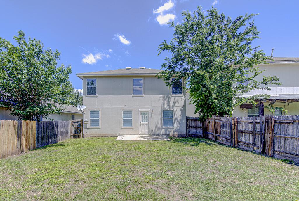 236 Black Forest Rd, Buda, TX 78610