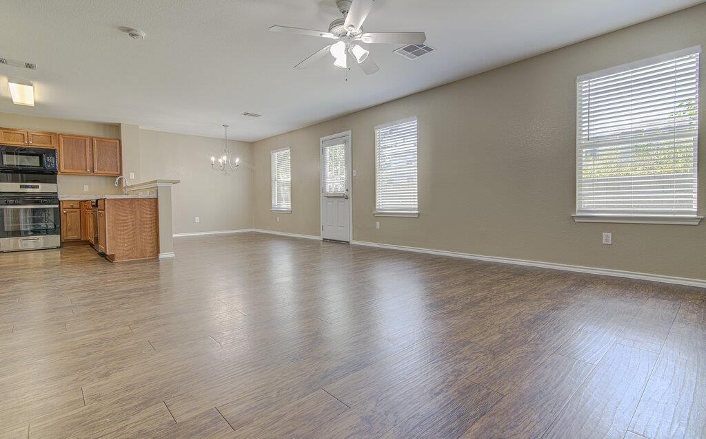 236 Black Forest Rd, Buda, TX 78610