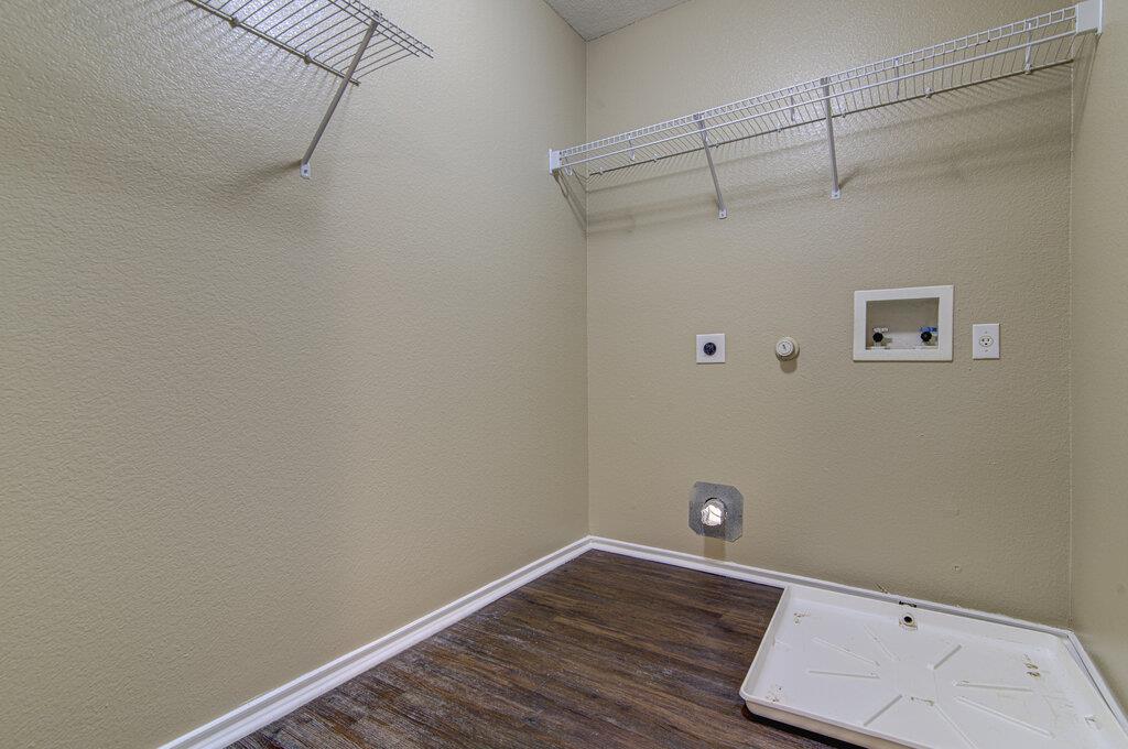 236 Black Forest Rd, Buda, TX 78610