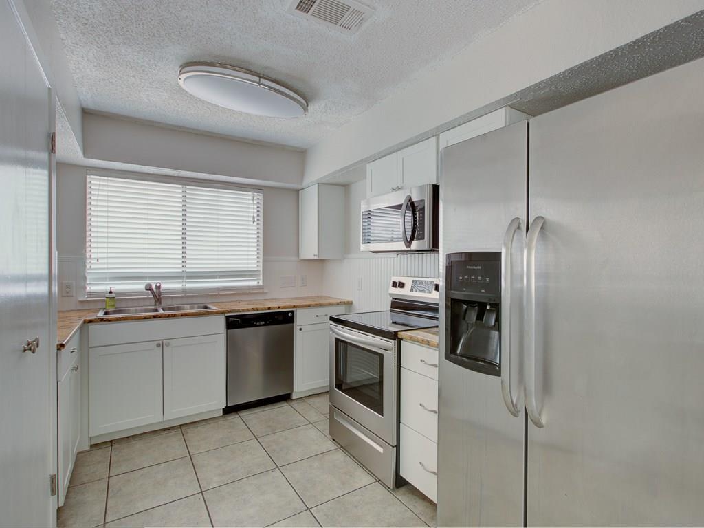8402 TALLWOOD Dr # A, Austin, TX 78759