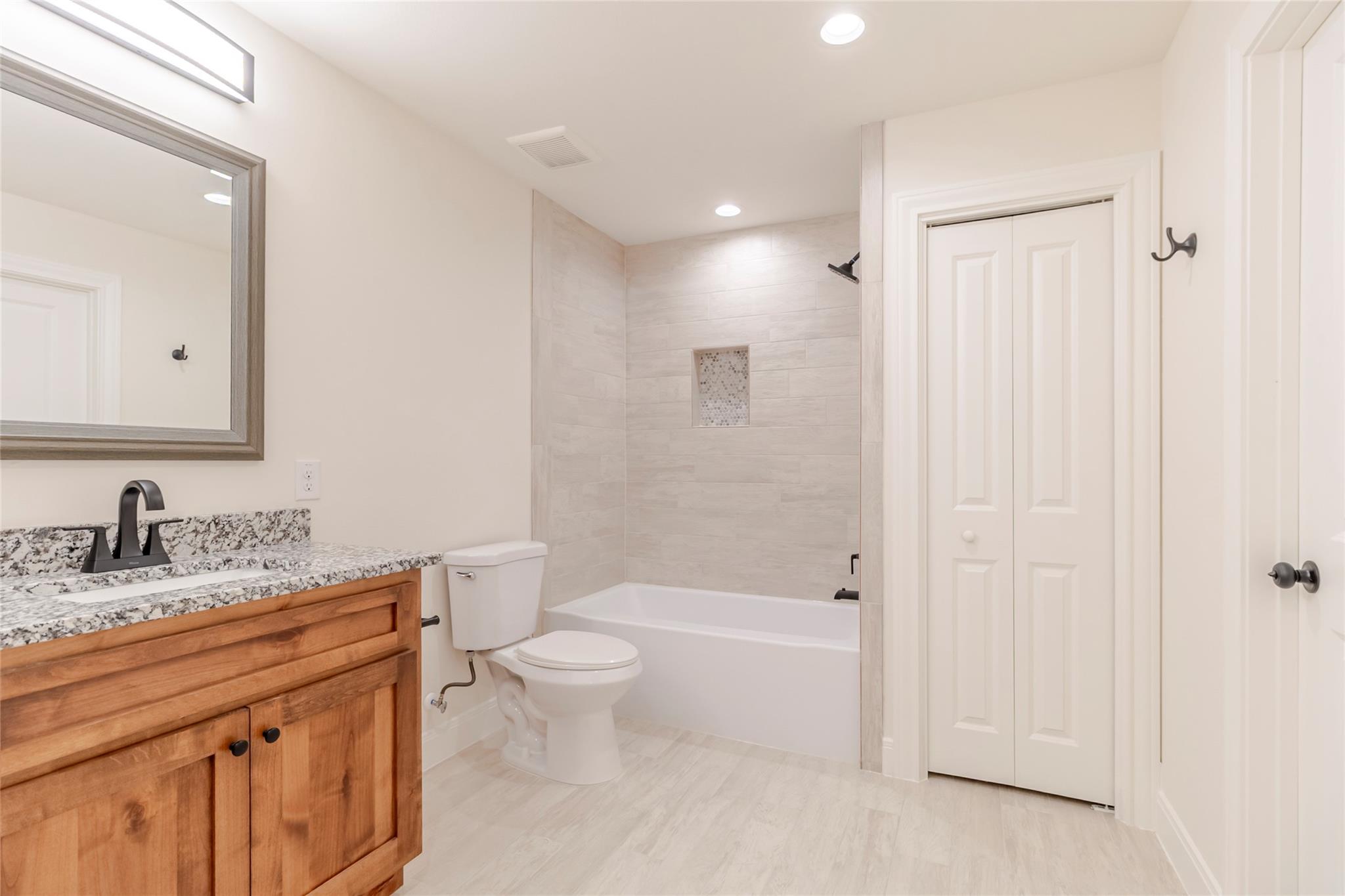 346 Webb St, Smithville, TX 78957