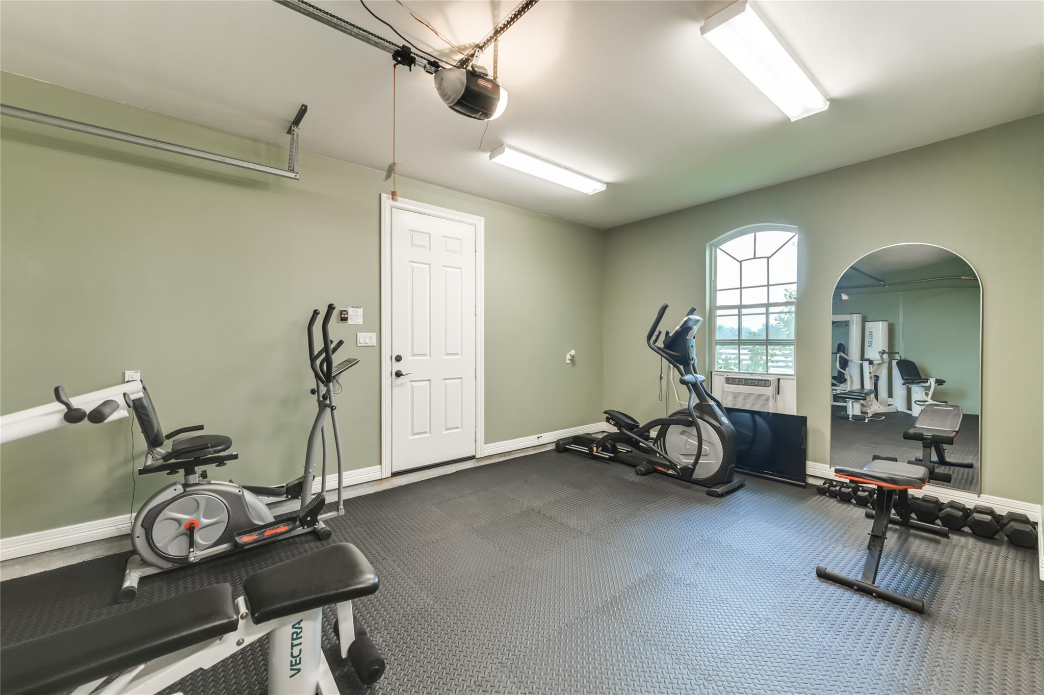 8271 Fm 529 Rd, Bellville, TX 77418