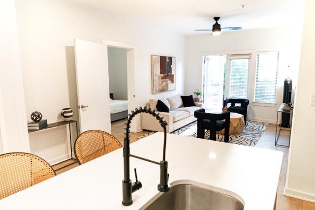 2505 Thornton Rd # 2106, Austin, TX 78704