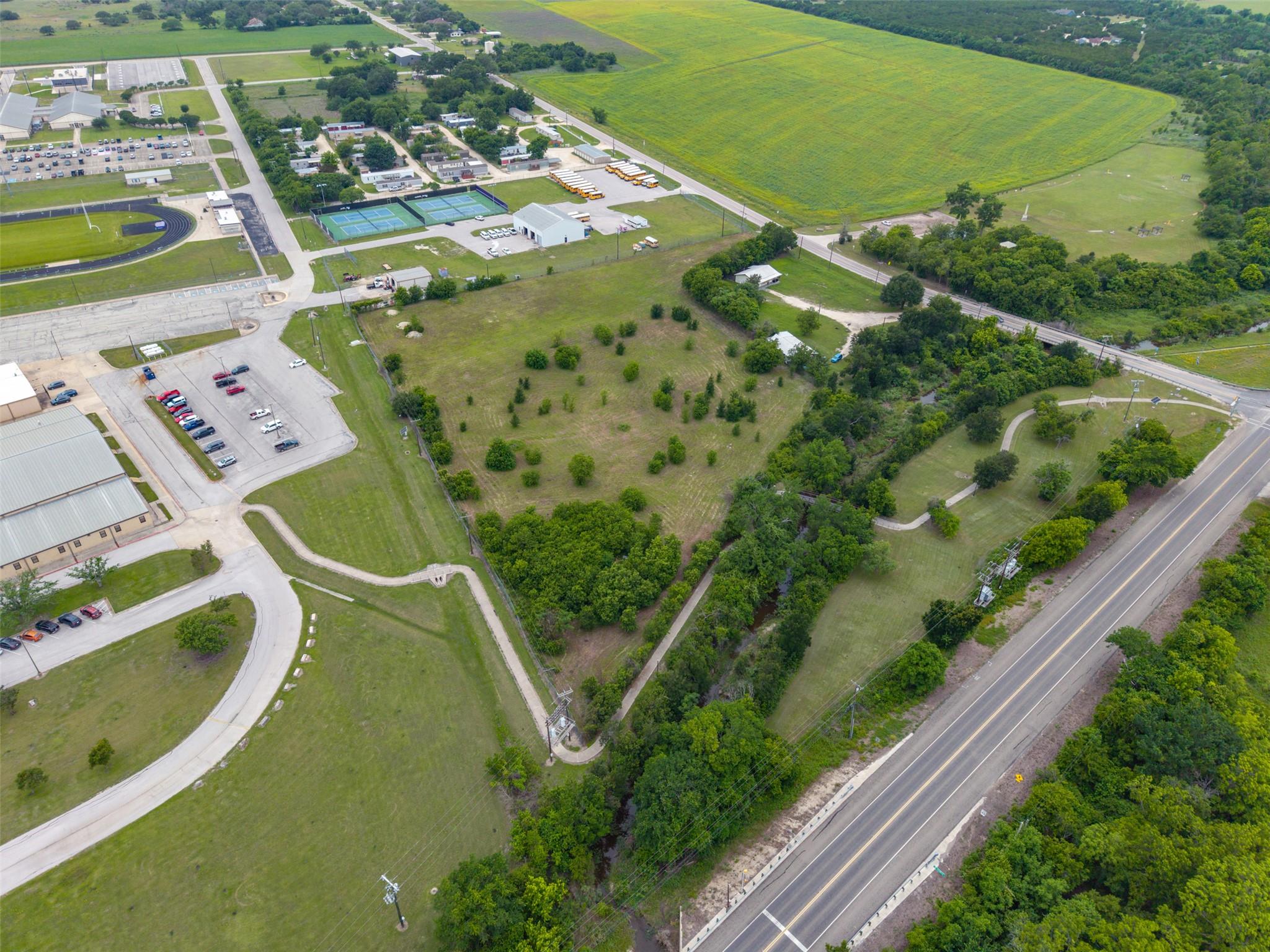 101 Fm 970 Rd, Florence, TX 76527