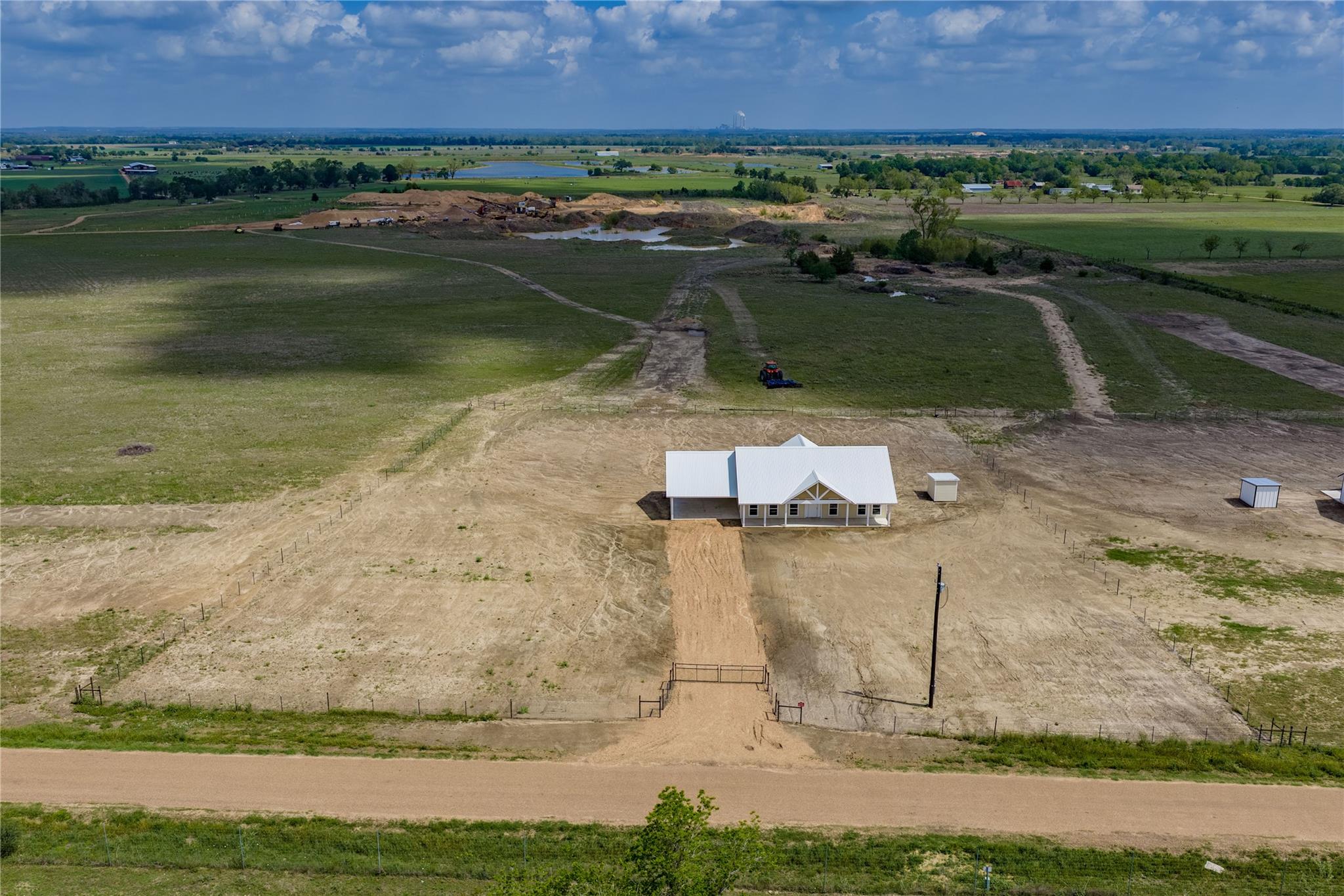 9345 Hajovsky Rd, La Grange, TX 78945