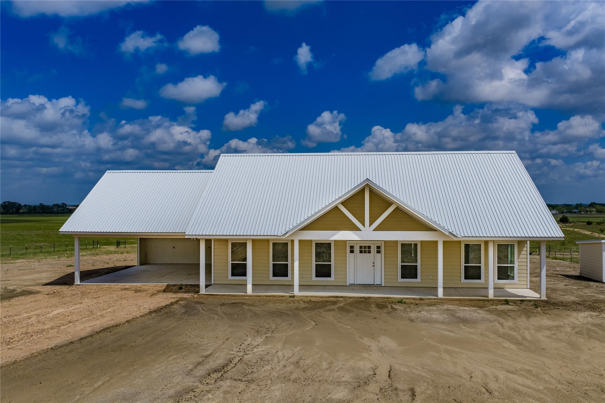 9345 Hajovsky Rd, La Grange, TX 78945