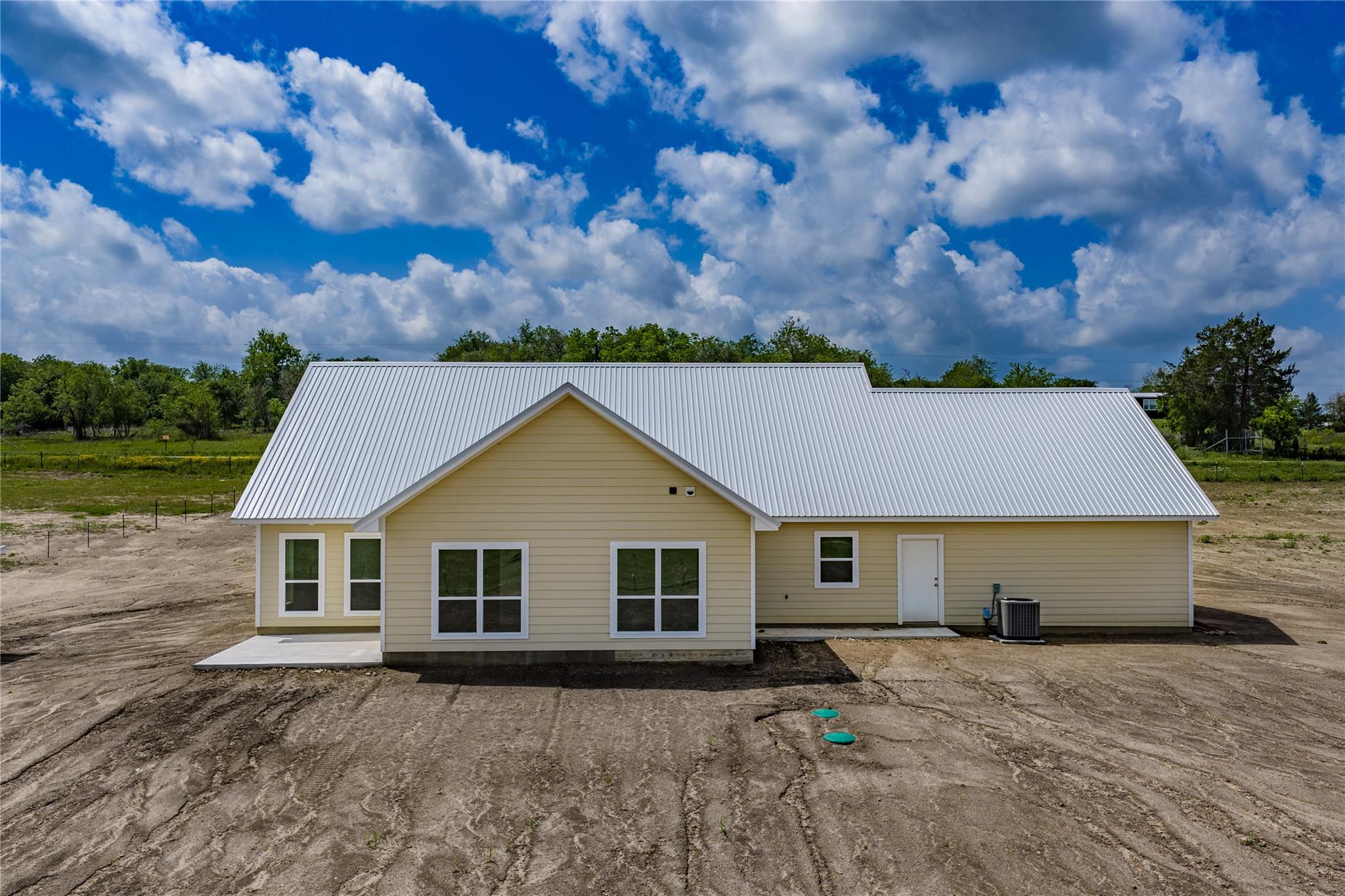 9345 Hajovsky Rd, La Grange, TX 78945