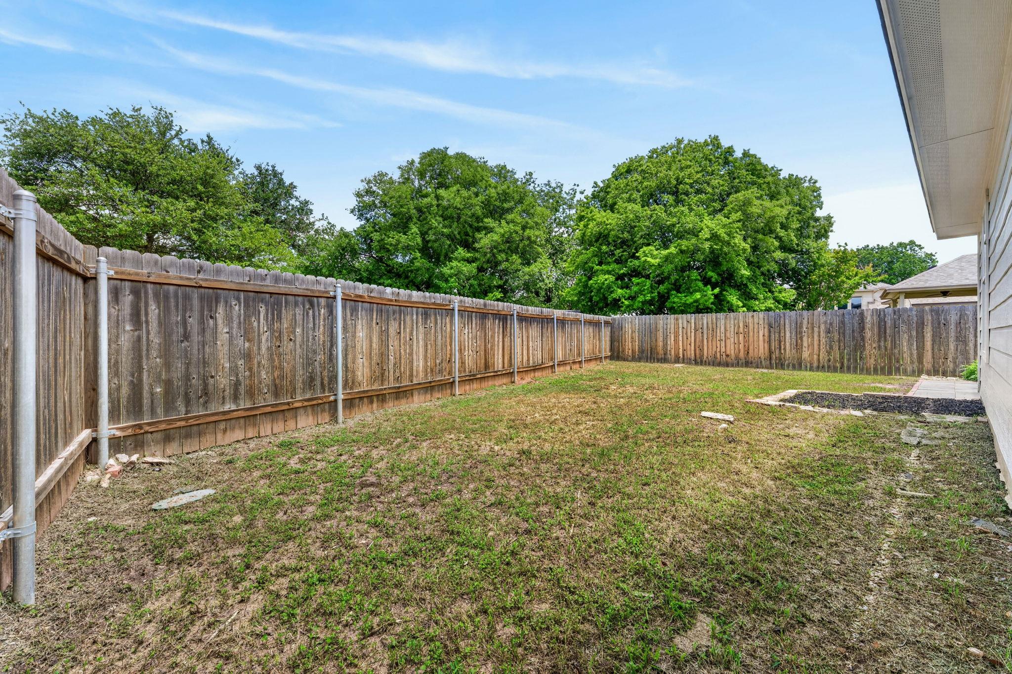 10520 Channel Island Dr, Austin, TX 78747