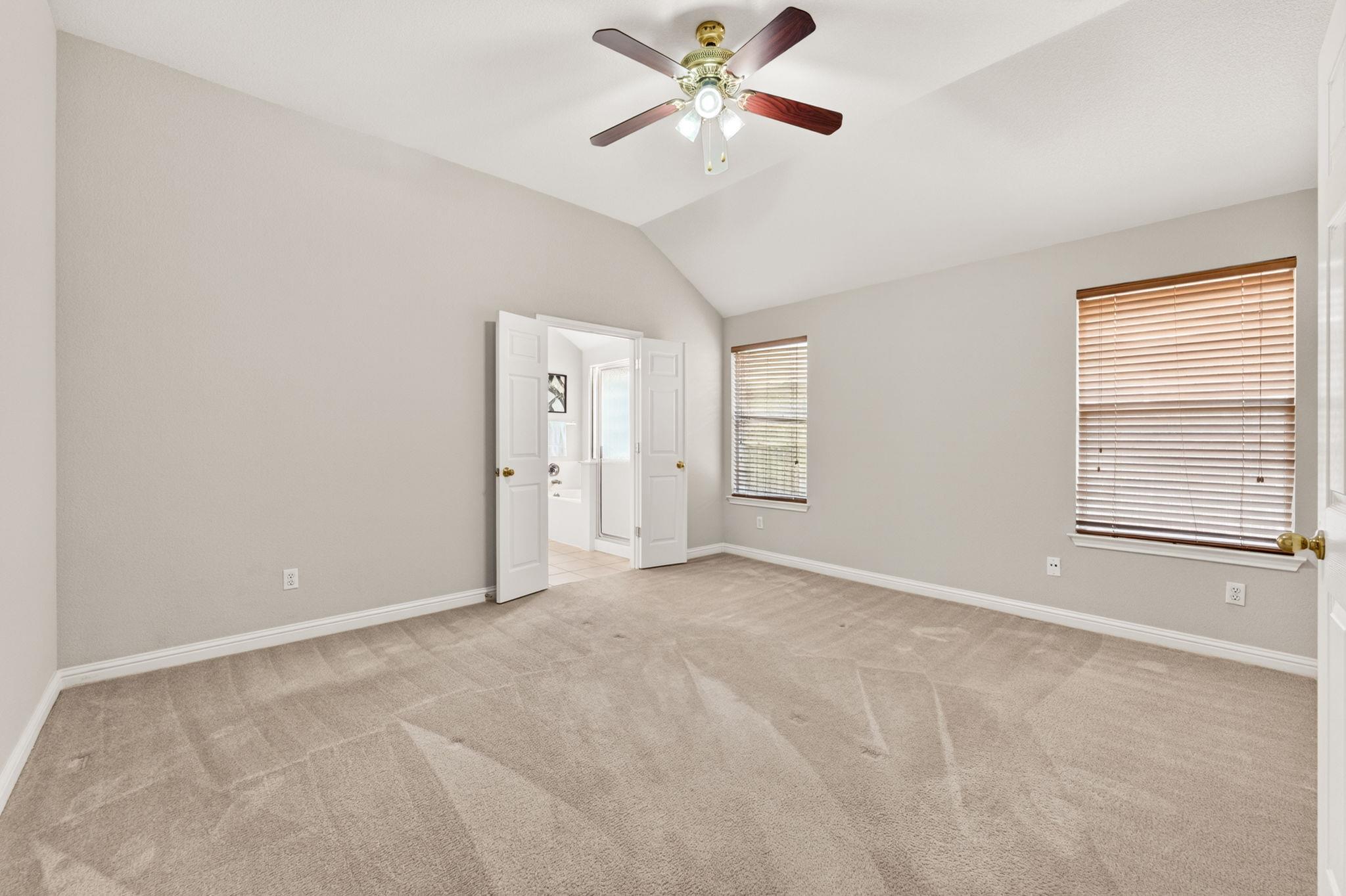 10520 Channel Island Dr, Austin, TX 78747