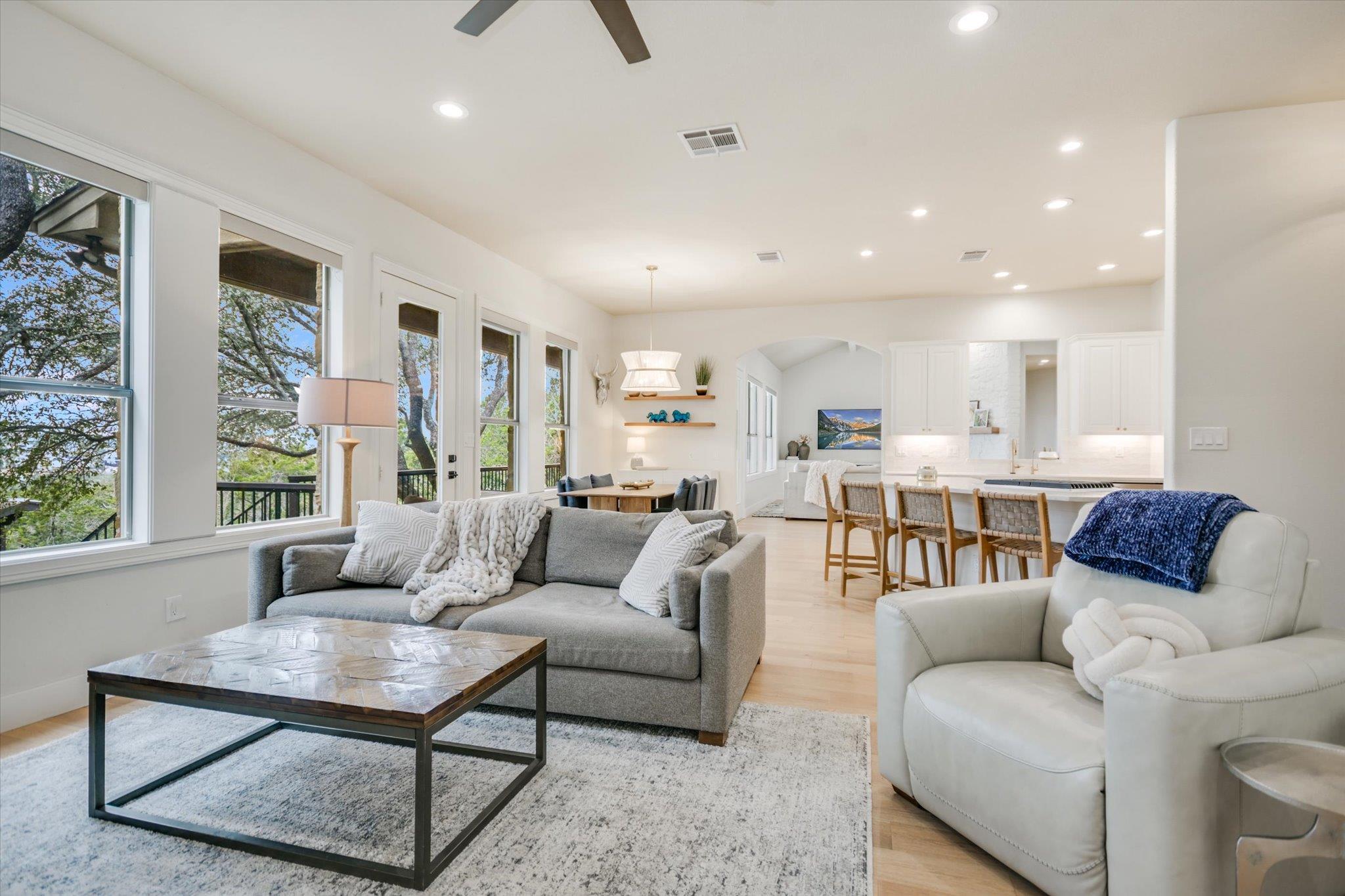 3410 Pawnee Pass S, Austin, TX 78738