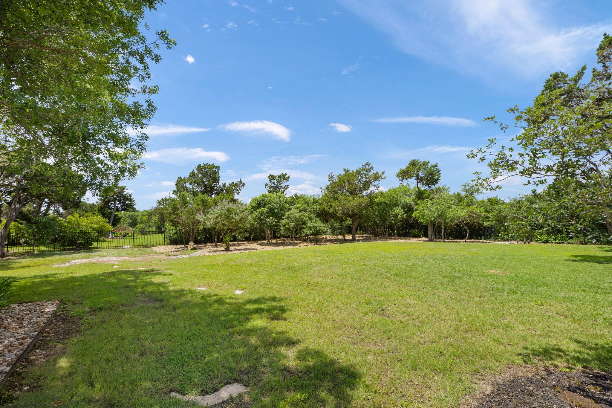 2120 High Lonesome Dr, Leander, TX 78641