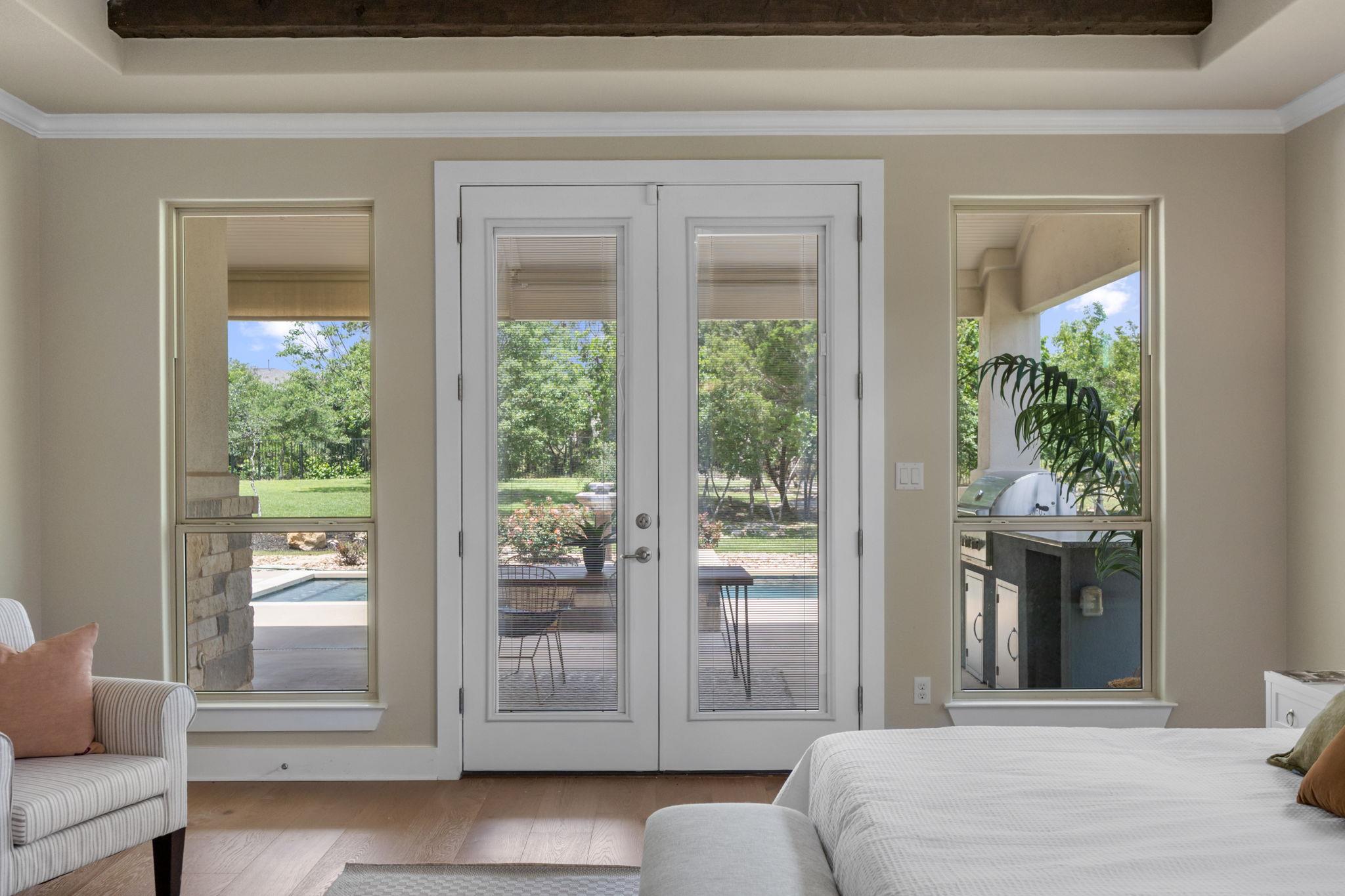 2120 High Lonesome Dr, Leander, TX 78641