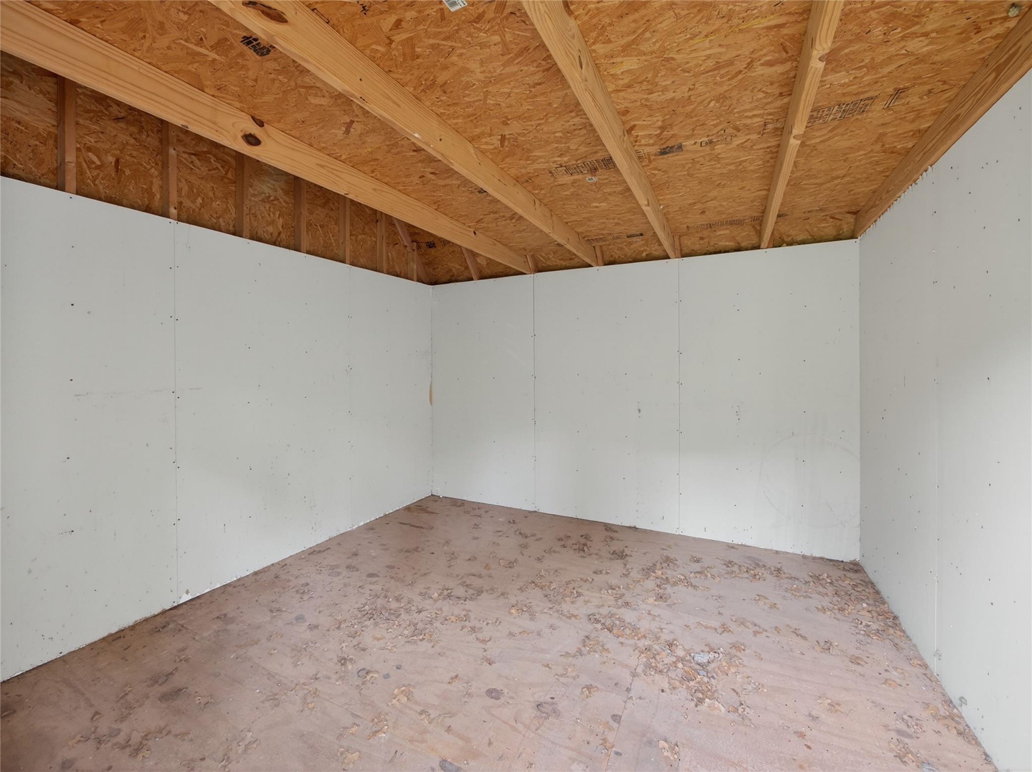 222 Indiana Rd, Lockhart, TX 78644
