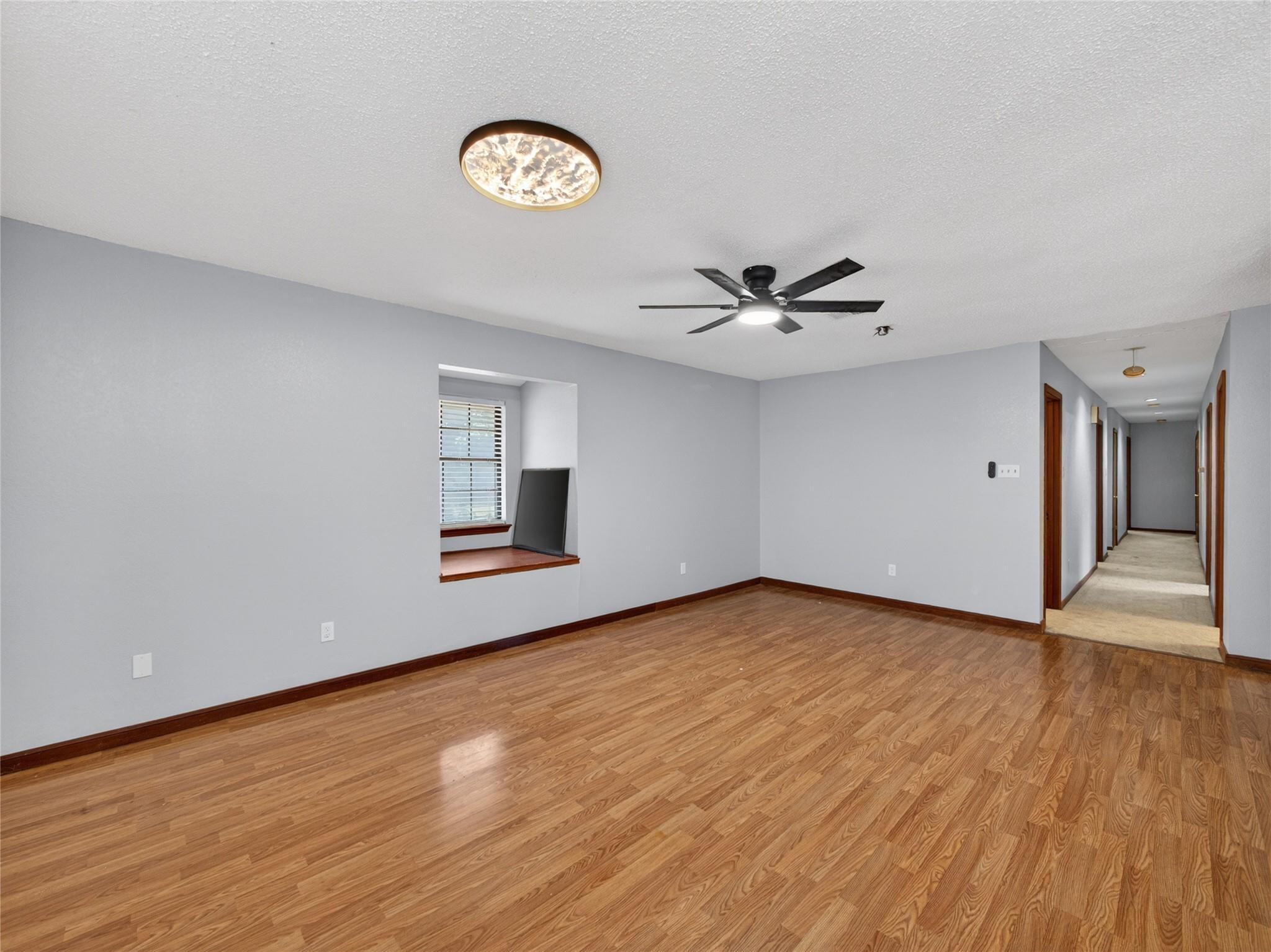 222 Indiana Rd, Lockhart, TX 78644