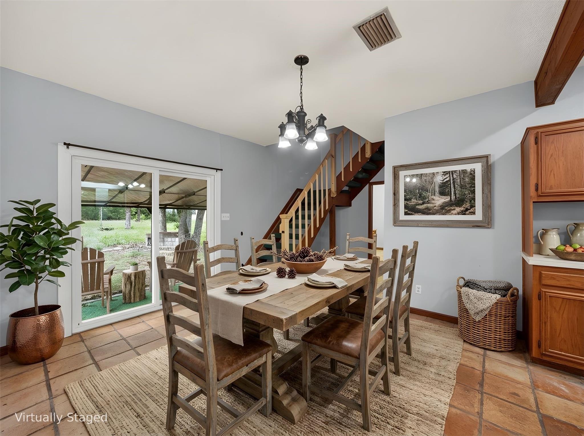 222 Indiana Rd, Lockhart, TX 78644