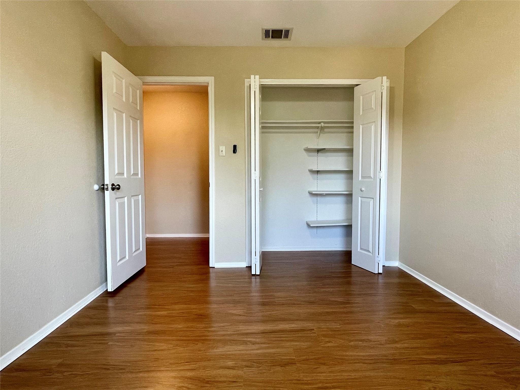 8905 Bridgewood Trl, Austin, TX 78729