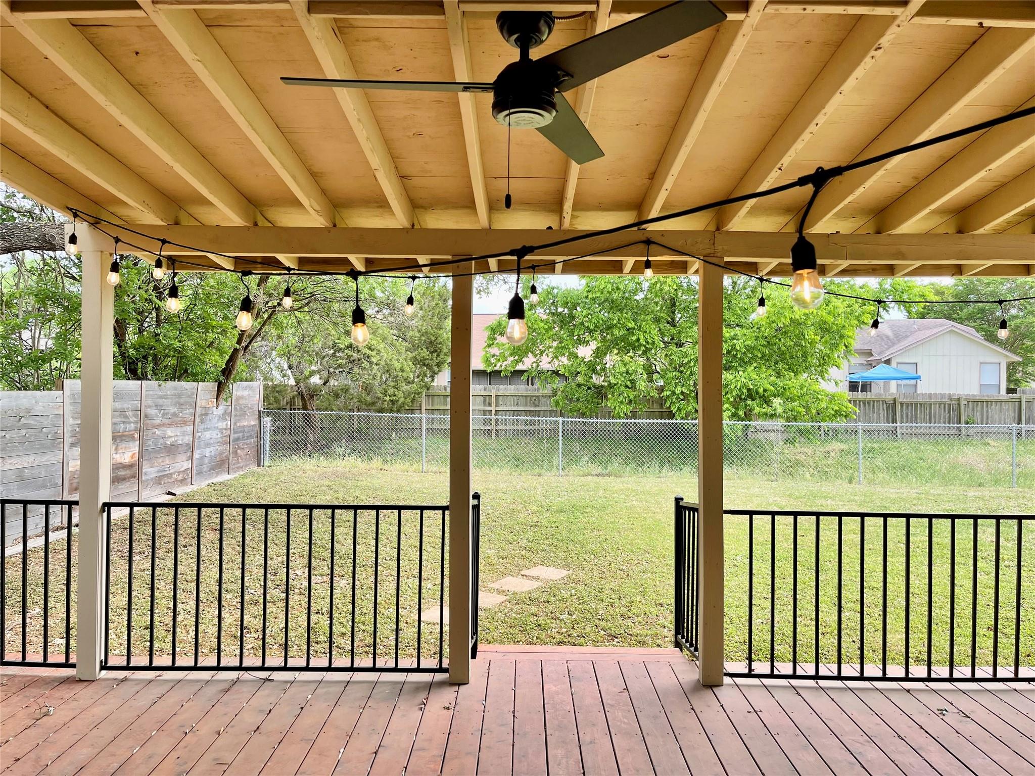 8905 Bridgewood Trl, Austin, TX 78729