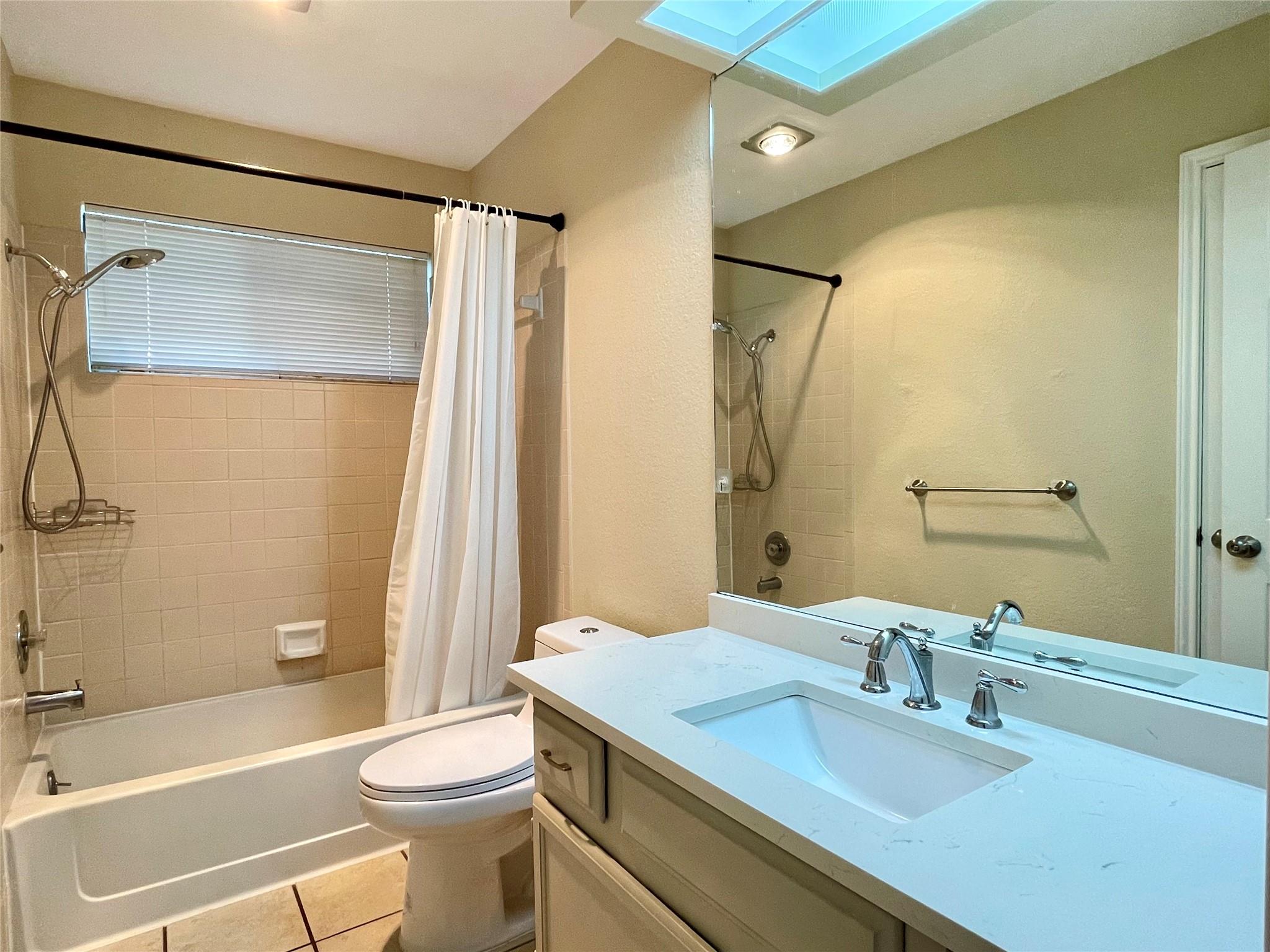 8905 Bridgewood Trl, Austin, TX 78729