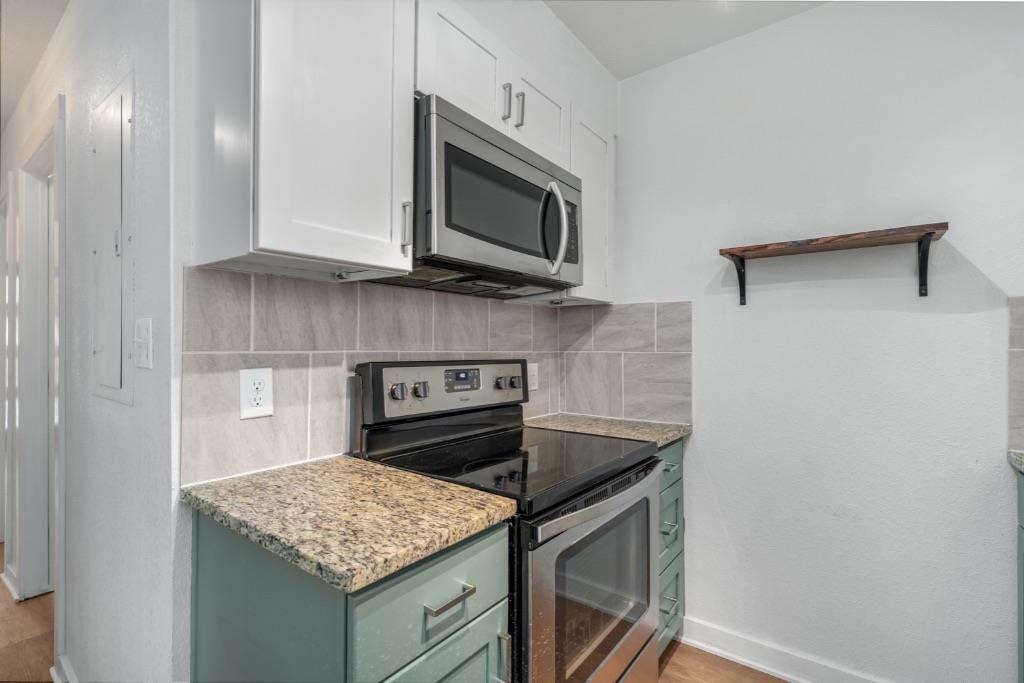 6211 Manor Rd # 107, Austin, TX 78723