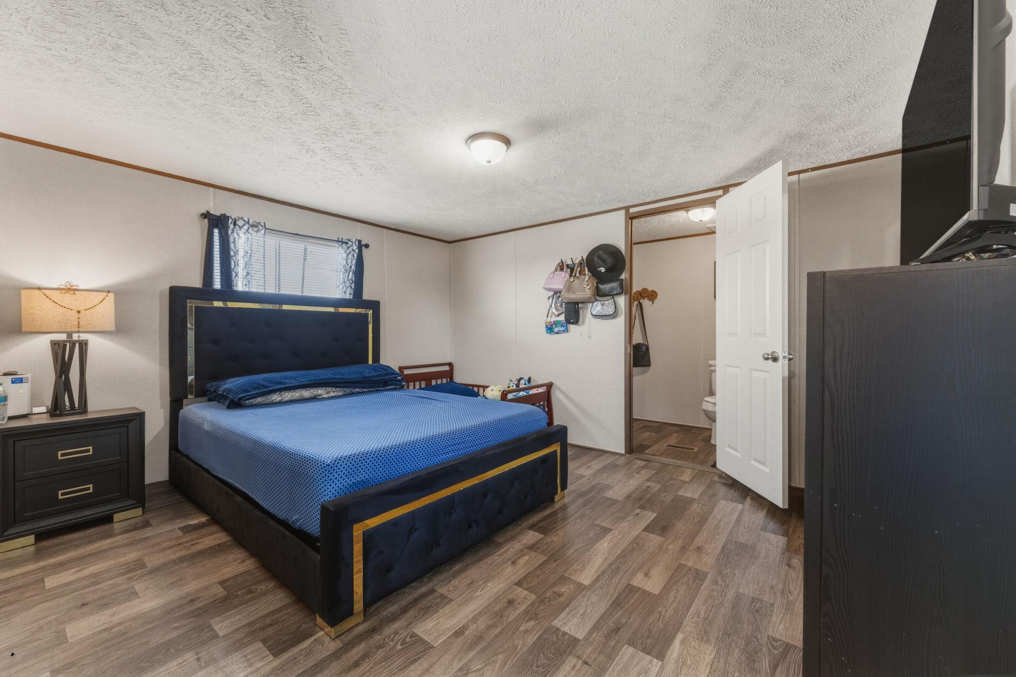 305 Blue Quail St, Dale, TX 78616