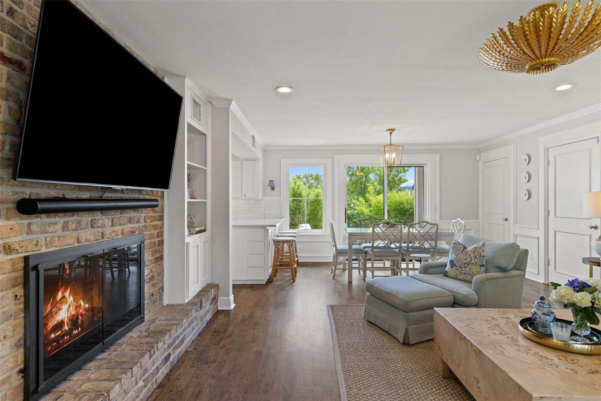 3106 Mistyglen Cir, Austin, TX 78746