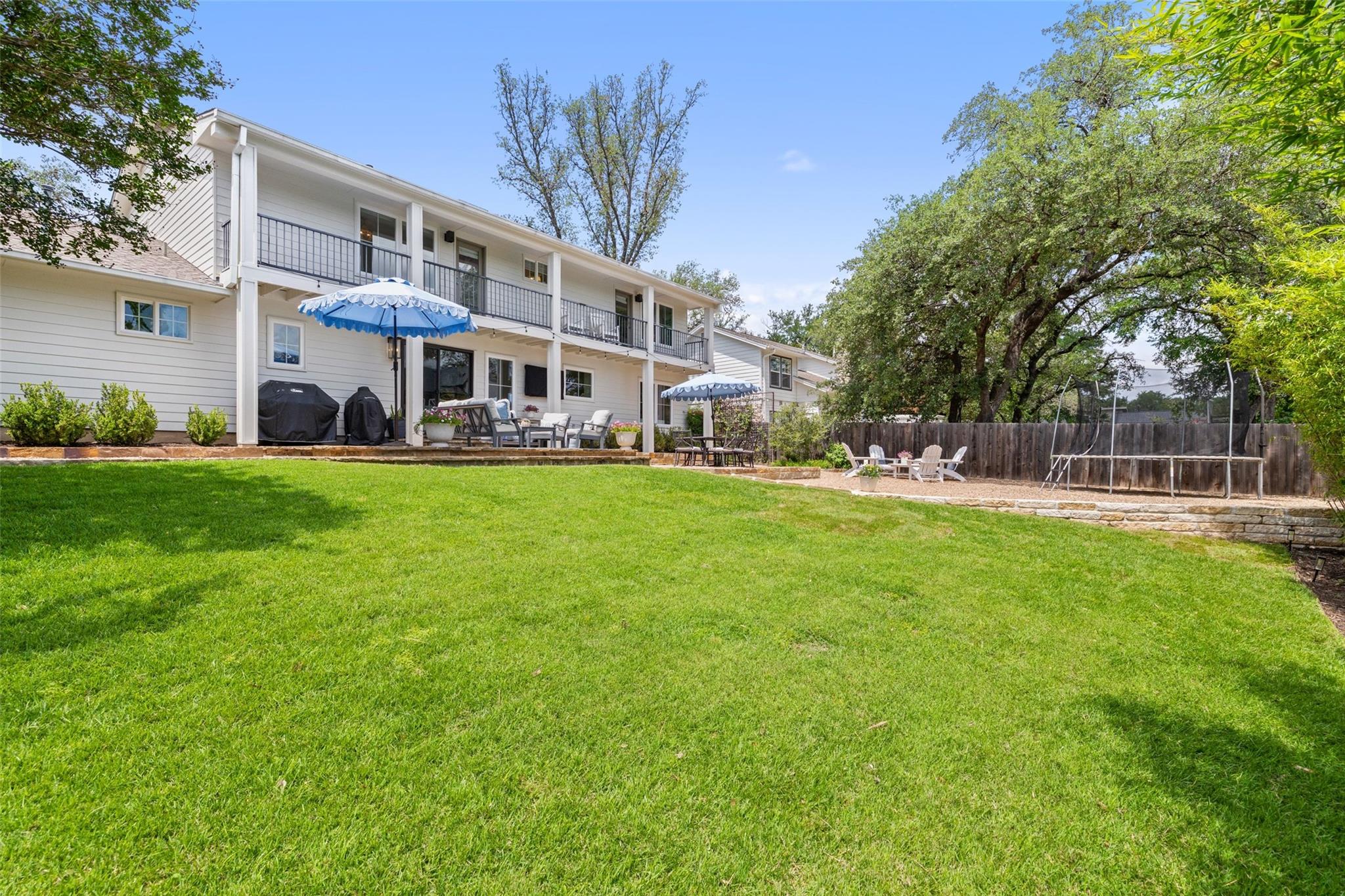 3106 Mistyglen Cir, Austin, TX 78746
