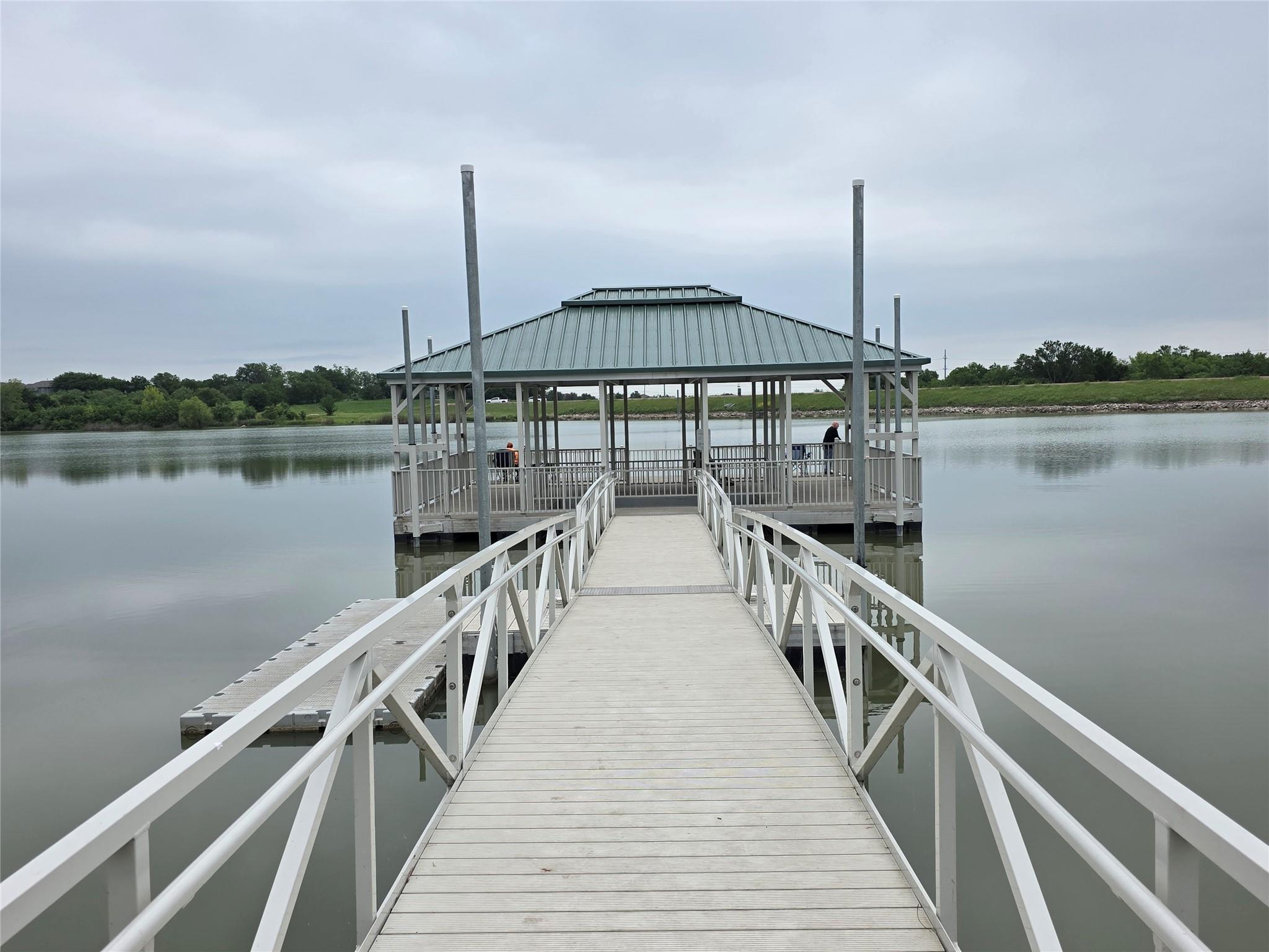 1353 Lakeside Loop, Round Rock, TX 78665