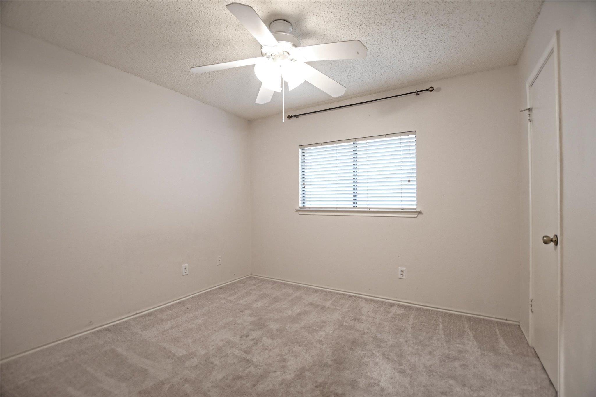 1353 Lakeside Loop, Round Rock, TX 78665