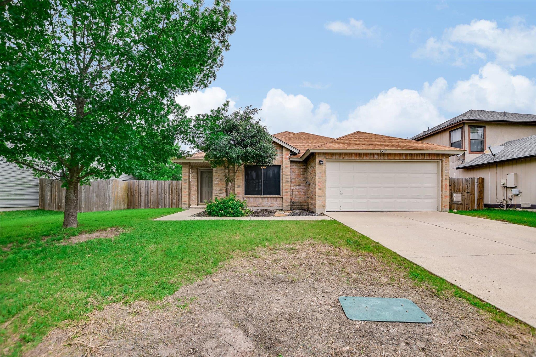 1353 Lakeside Loop, Round Rock, TX 78665