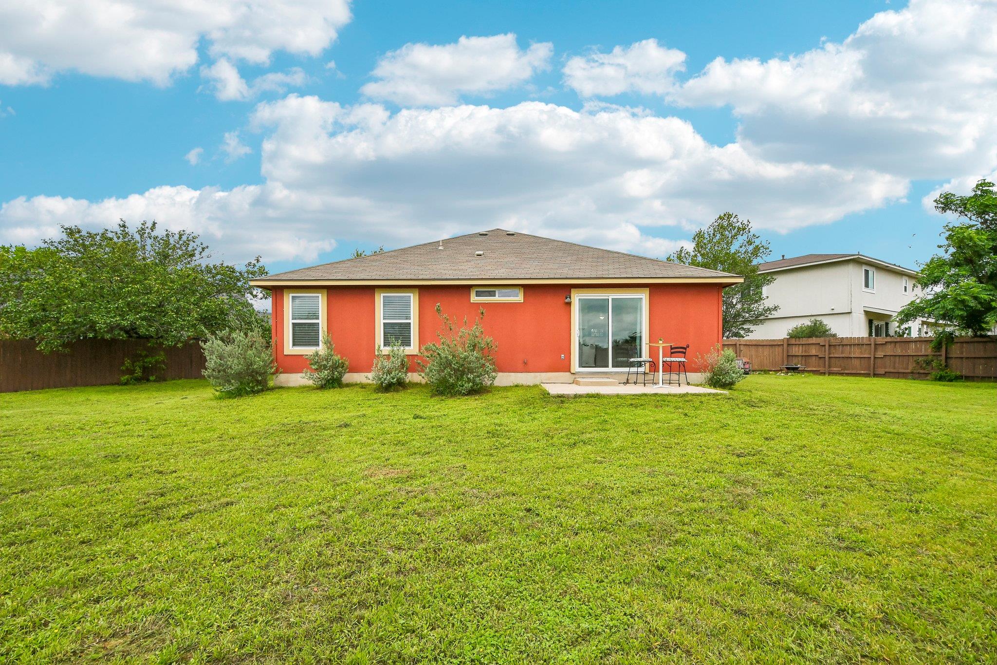 125 Mason Reed Cv, Kyle, TX 78640