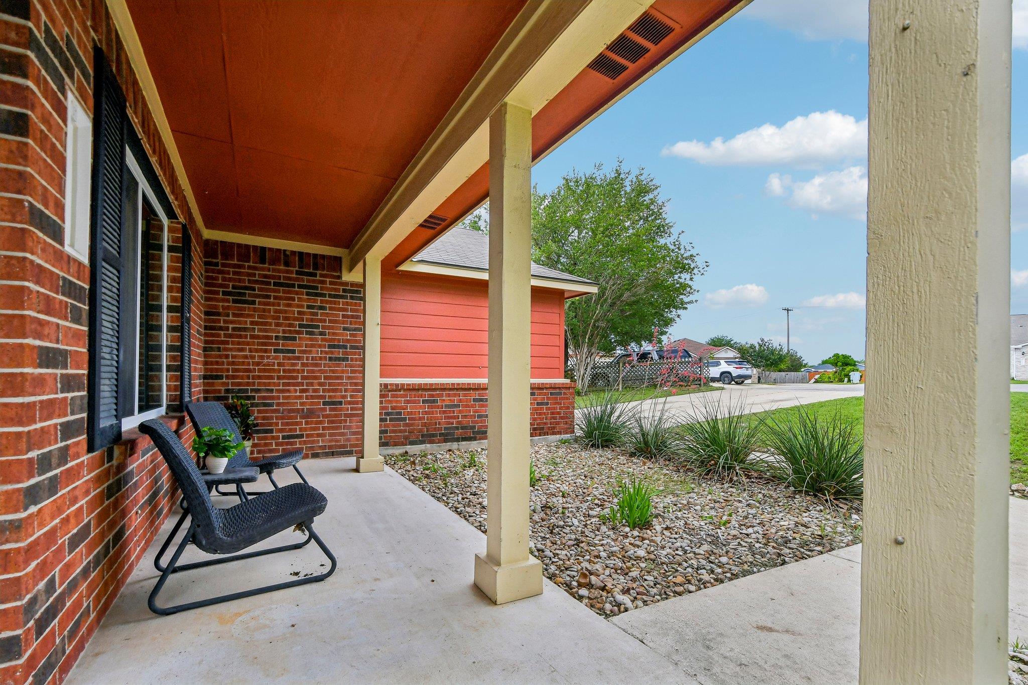 125 Mason Reed Cv, Kyle, TX 78640