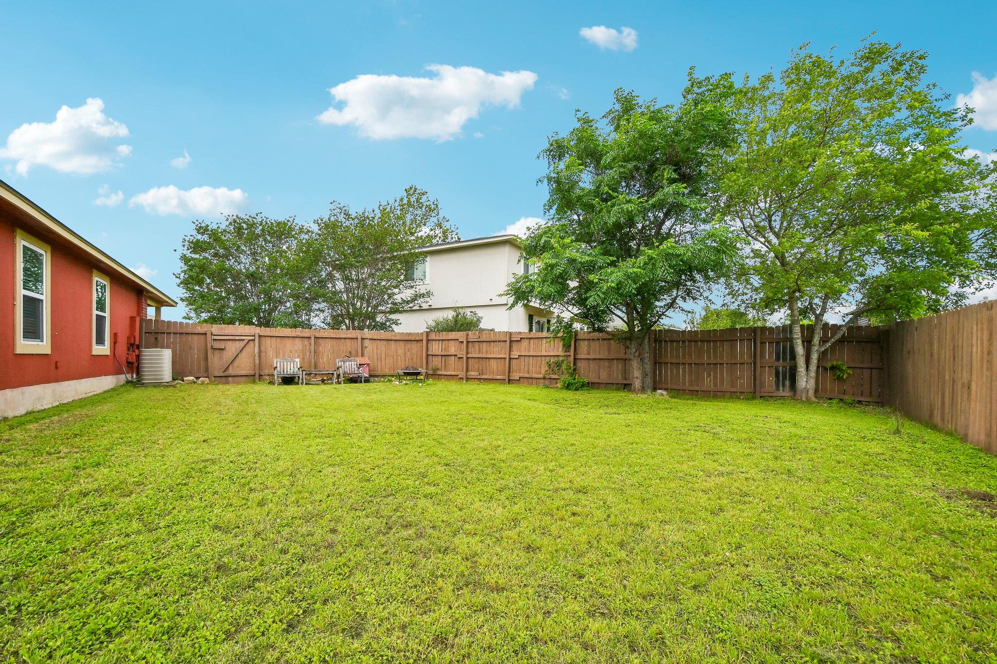 125 Mason Reed Cv, Kyle, TX 78640