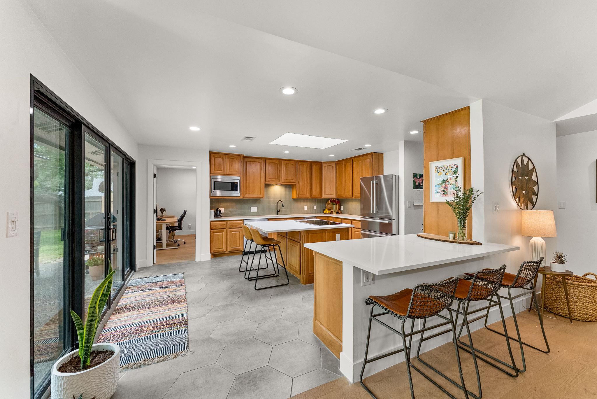 10503 Spicewood Pkwy, Austin, TX 78750