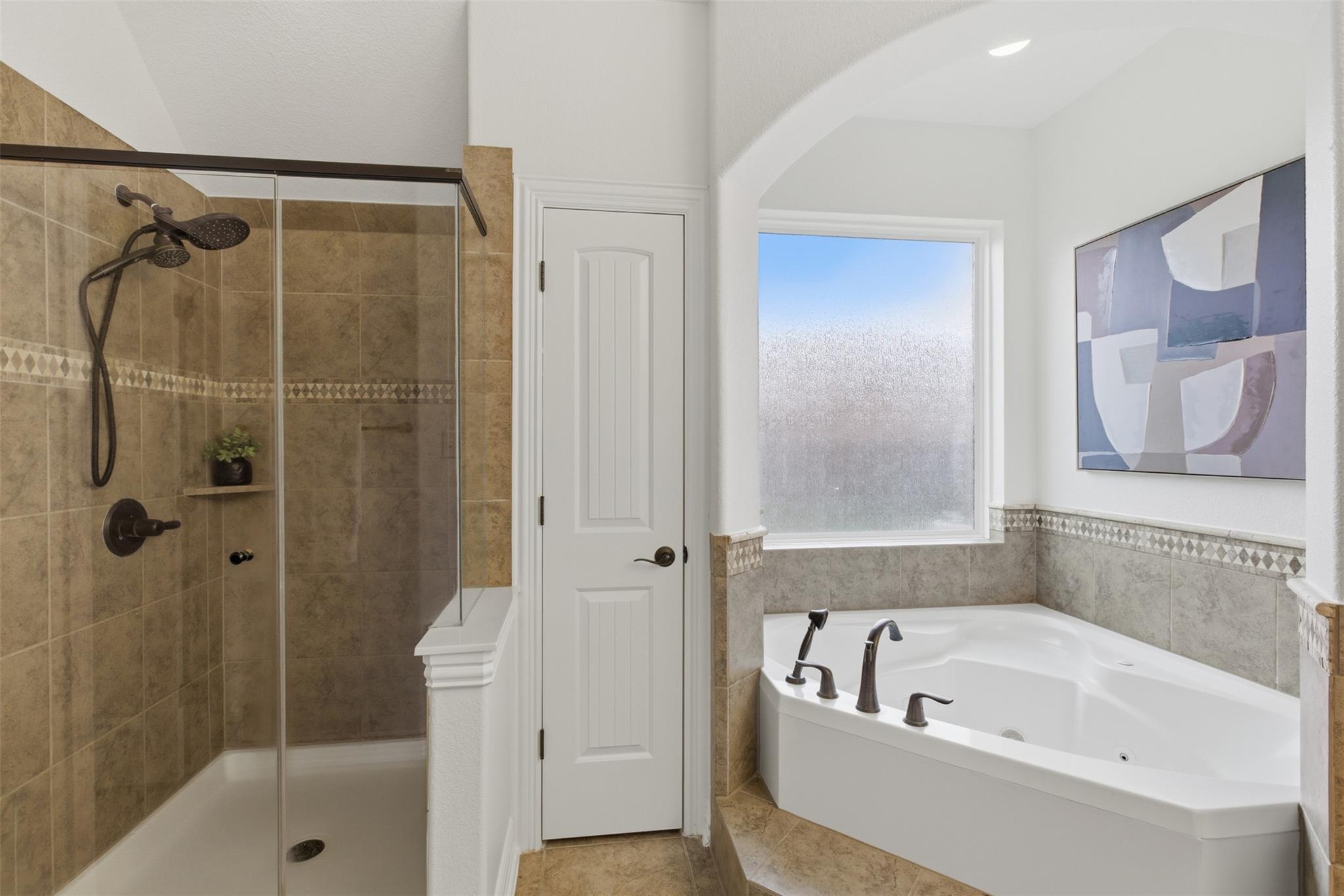 1126 Enclave Way, Hutto, TX 78634