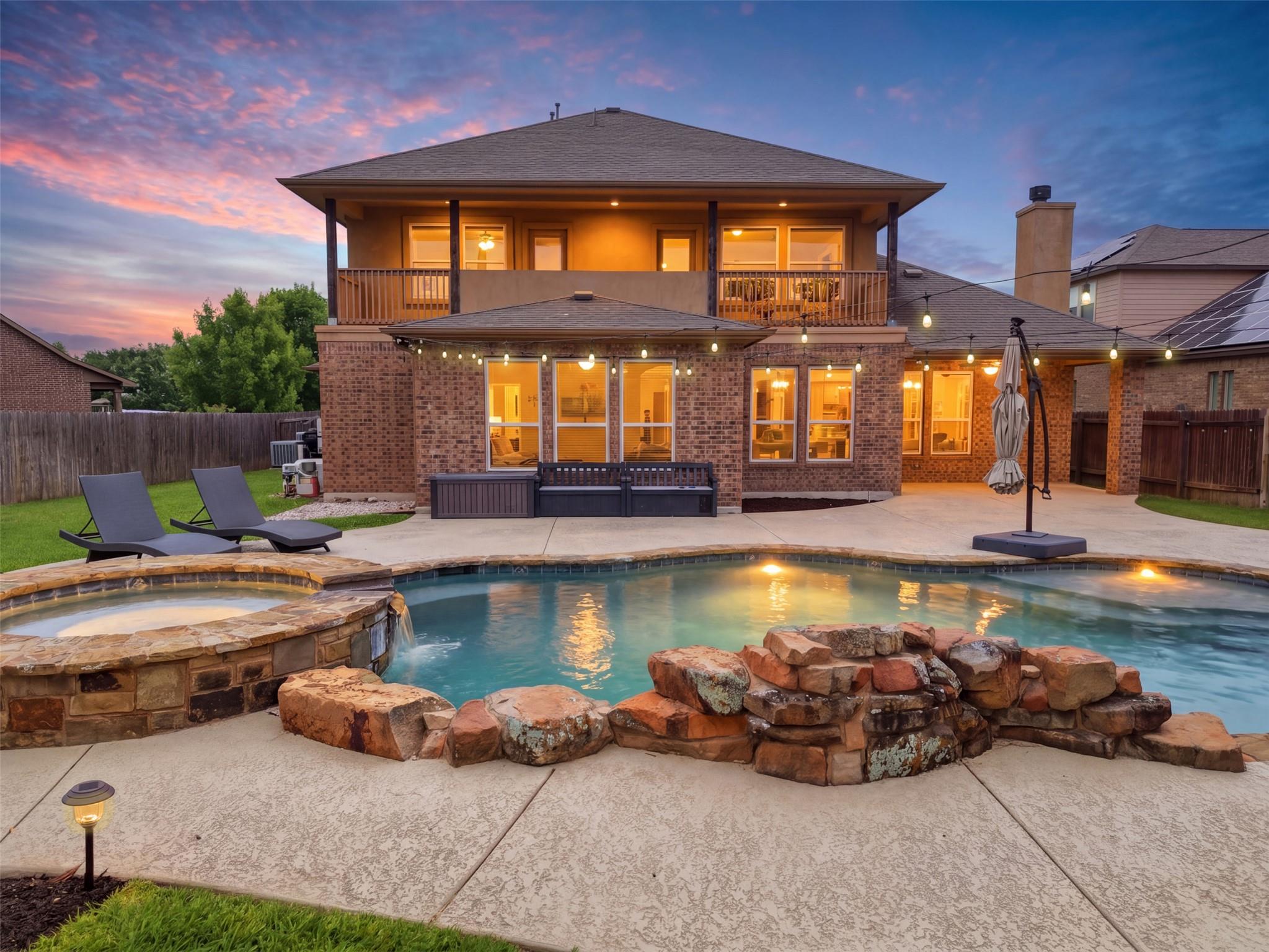 1126 Enclave Way, Hutto, TX 78634