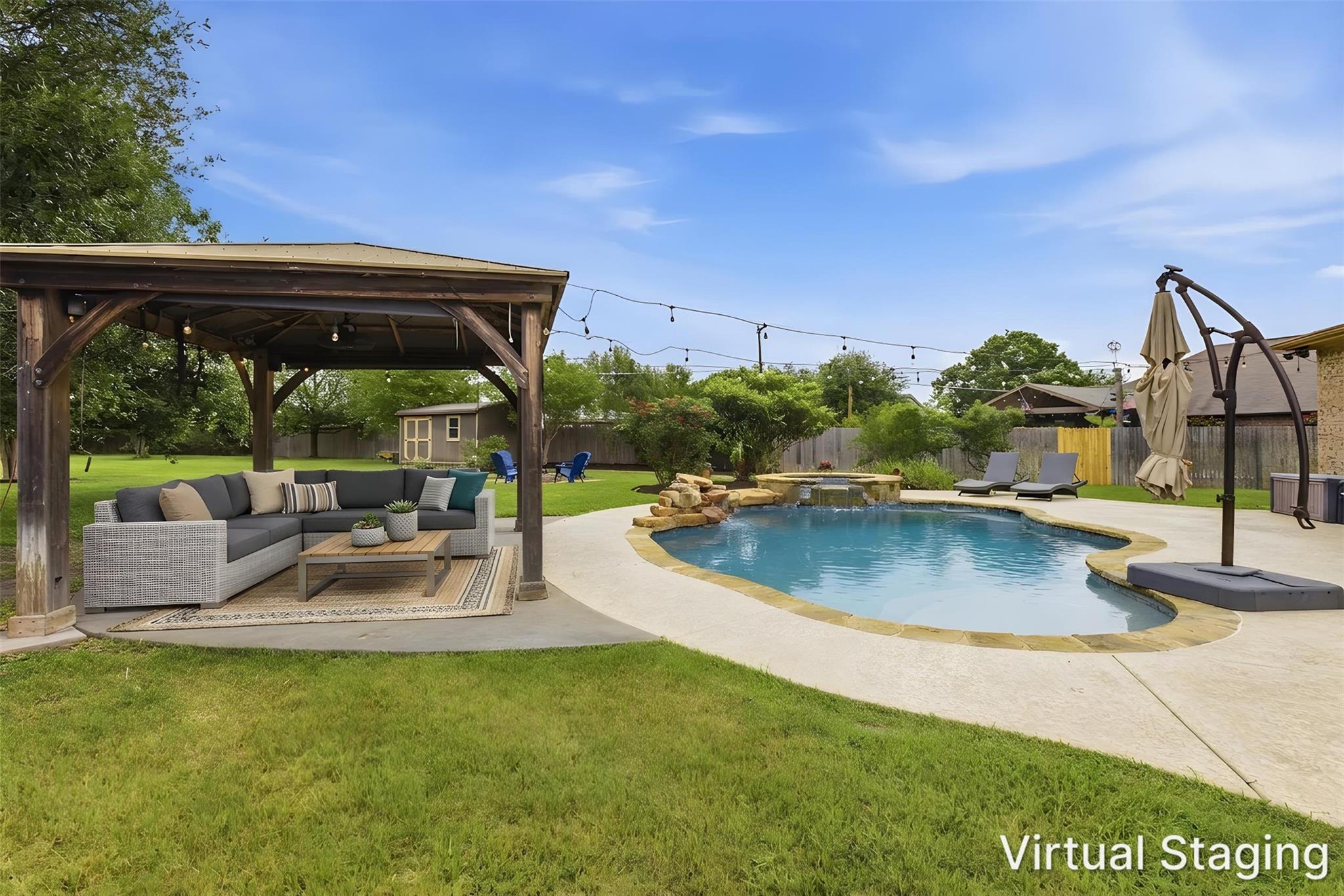 1126 Enclave Way, Hutto, TX 78634