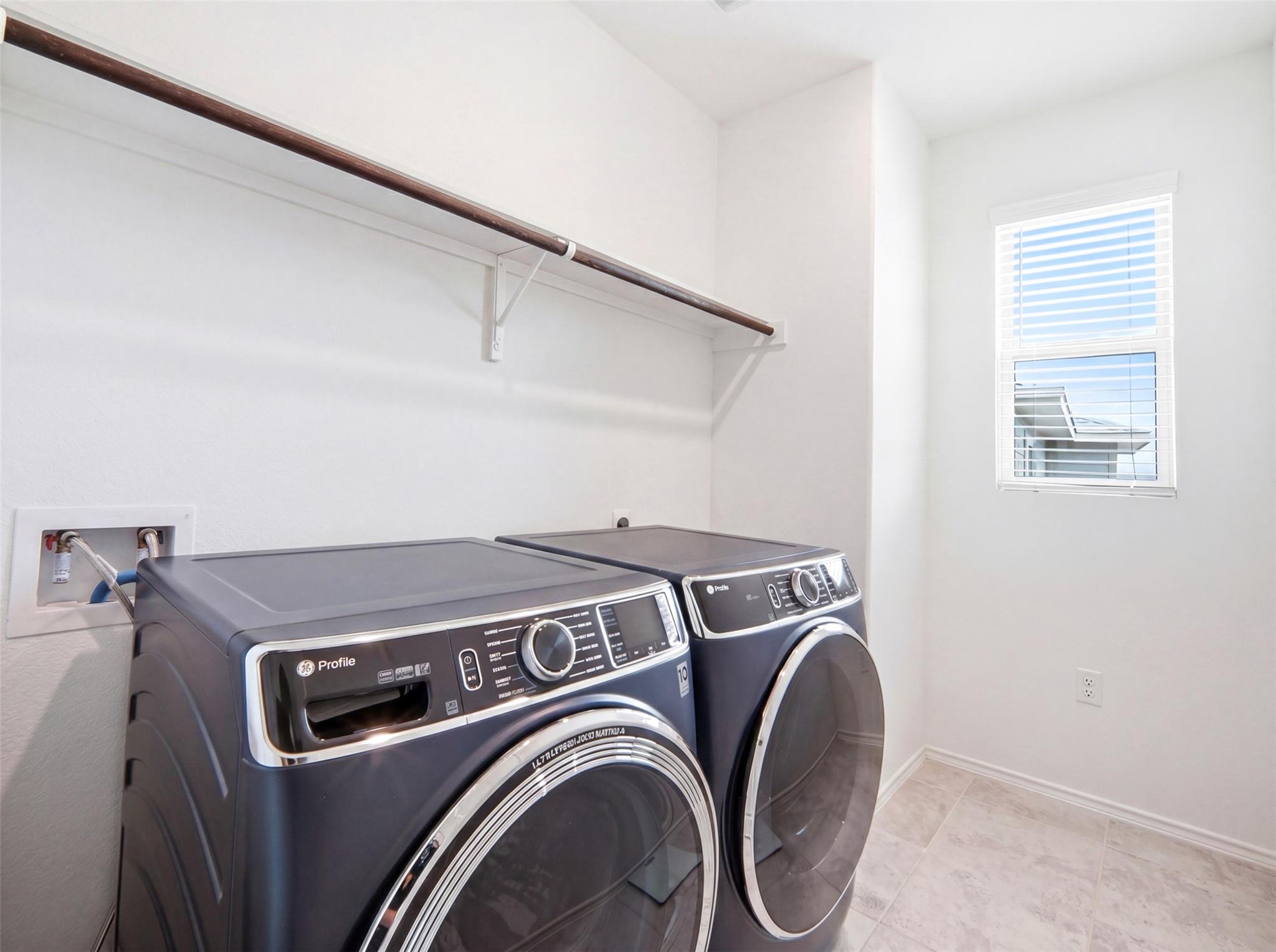 10215 Buster Dr, Austin, TX 78748