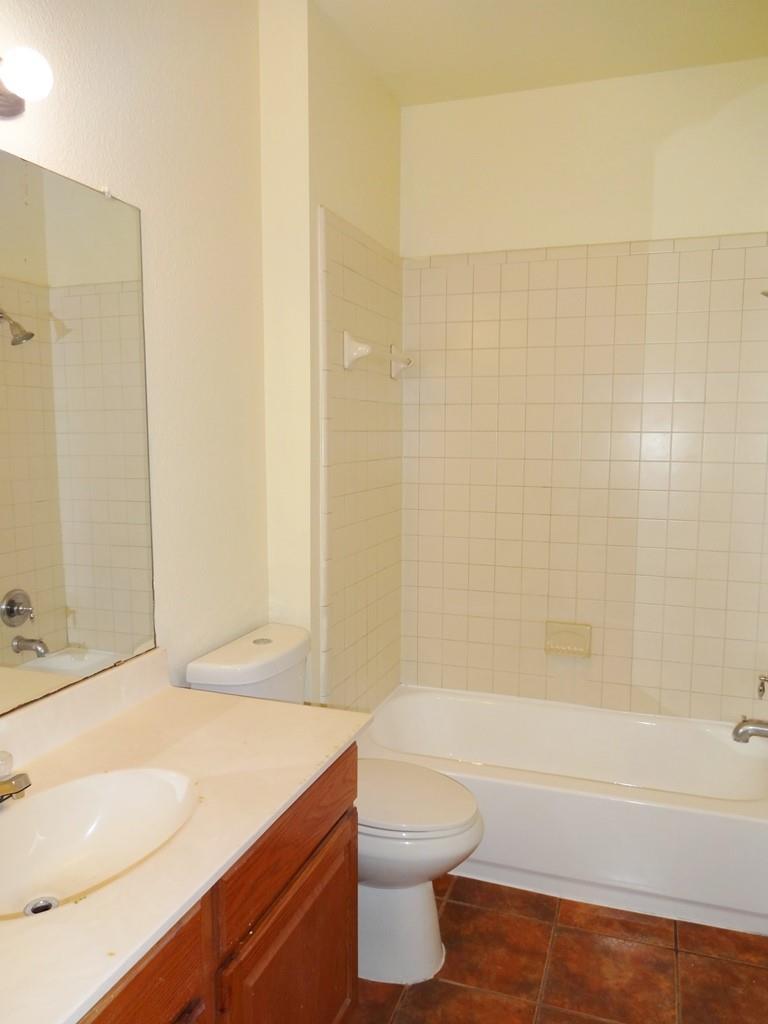 4704 Ledesma Rd # A & B, Austin, TX 78721