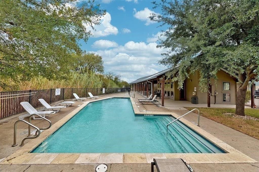 1201 Grove Blvd # 2802, Austin, TX 78741