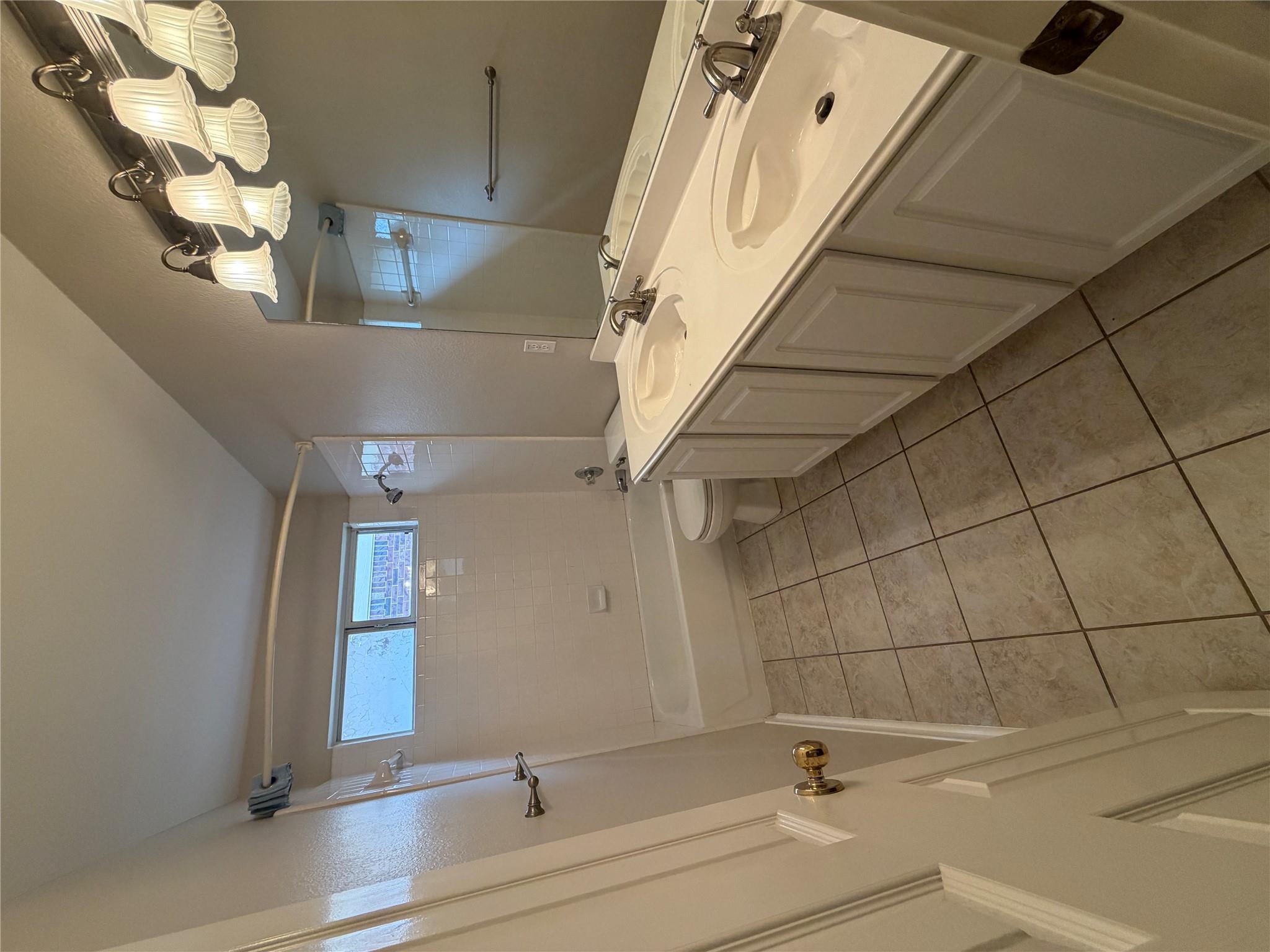 8413 Sea Ash Cir, Round Rock, TX 78681