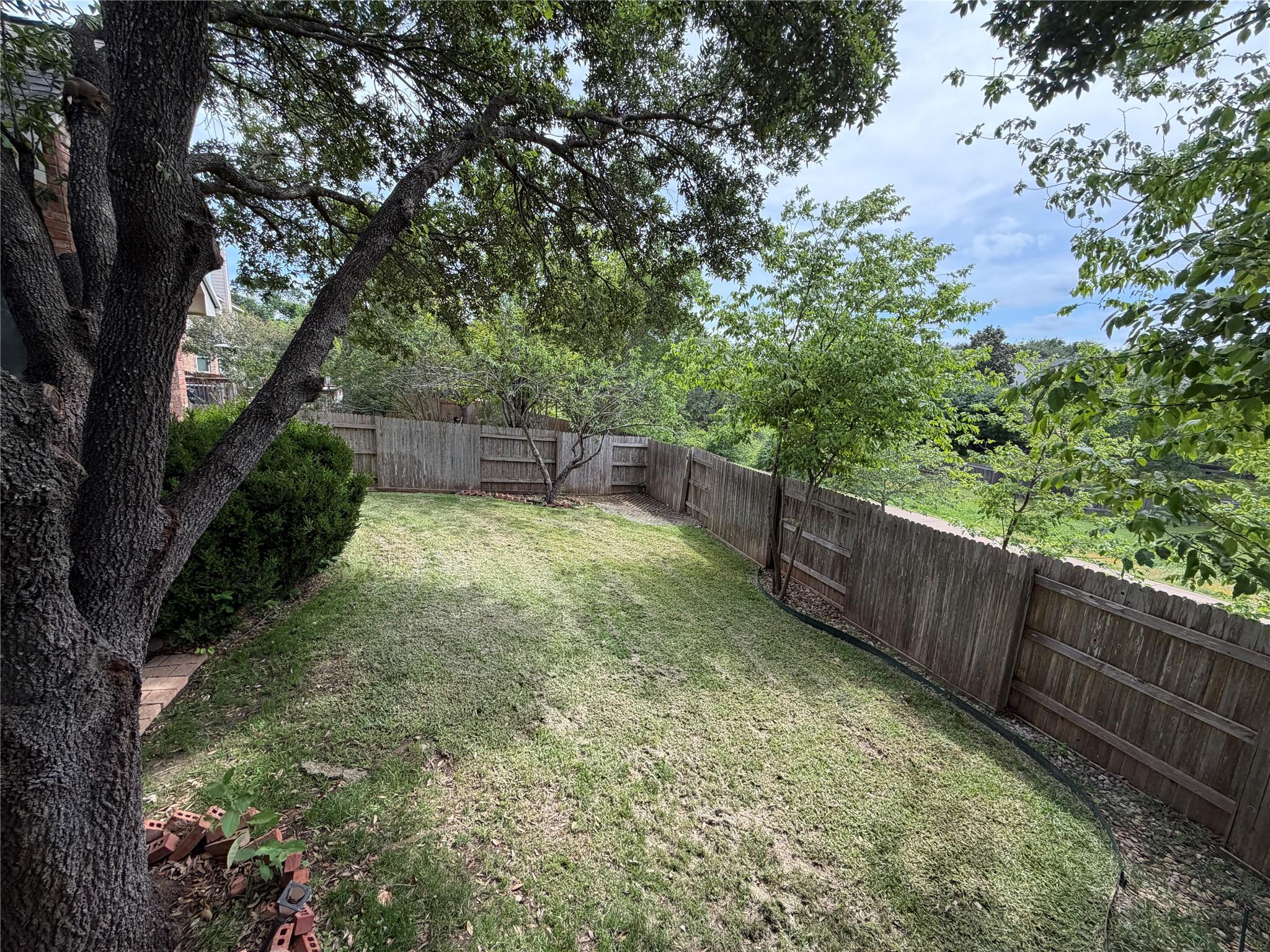 8413 Sea Ash Cir, Round Rock, TX 78681