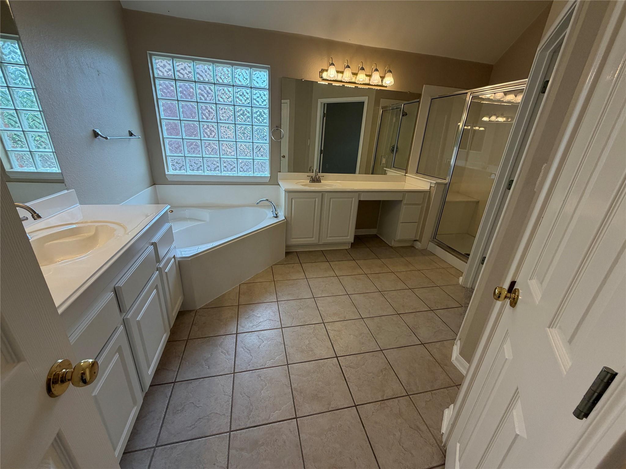 8413 Sea Ash Cir, Round Rock, TX 78681