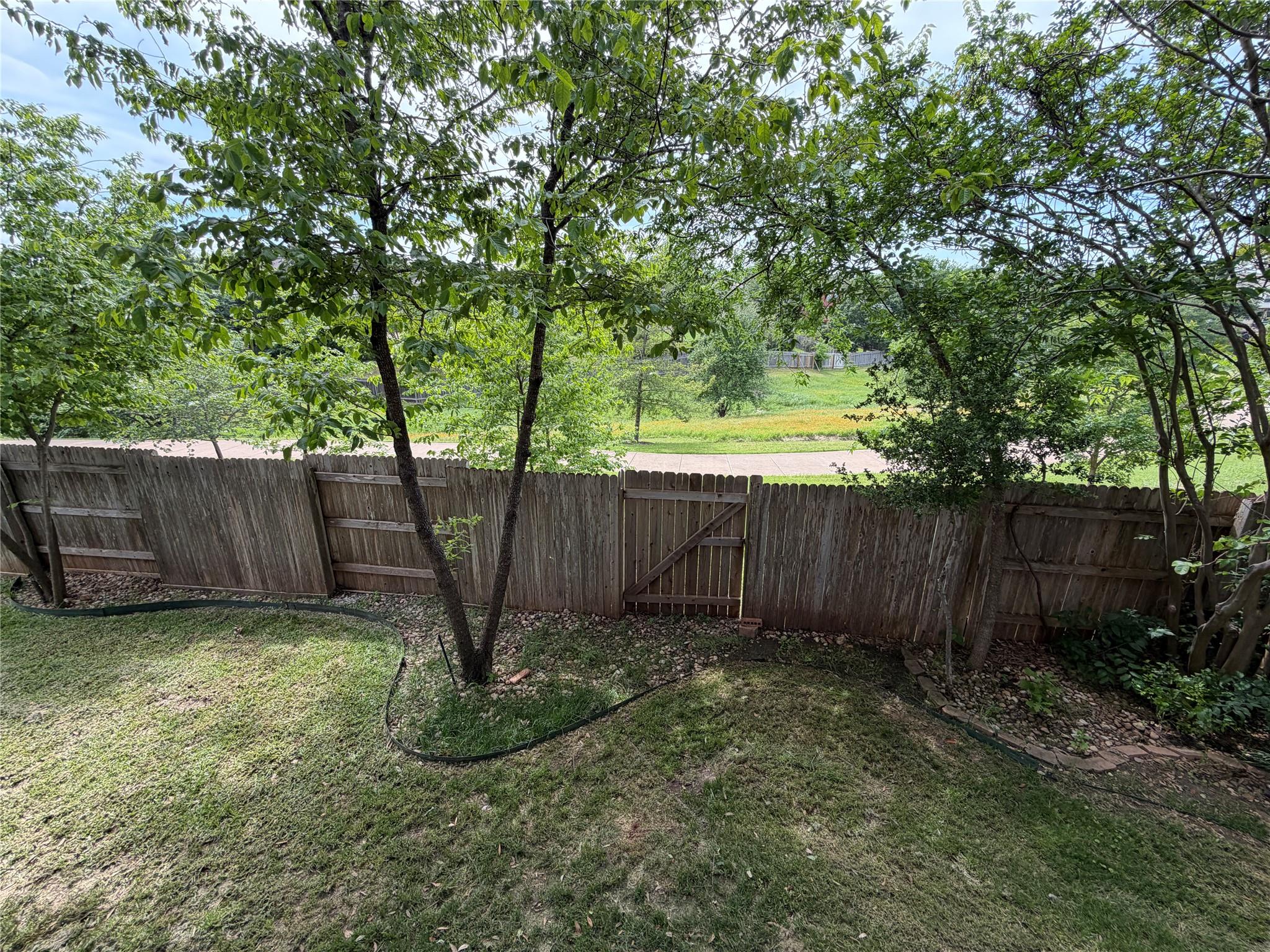 8413 Sea Ash Cir, Round Rock, TX 78681