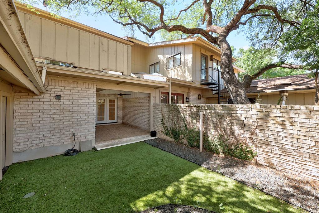8102 East Ct, Austin, TX 78759
