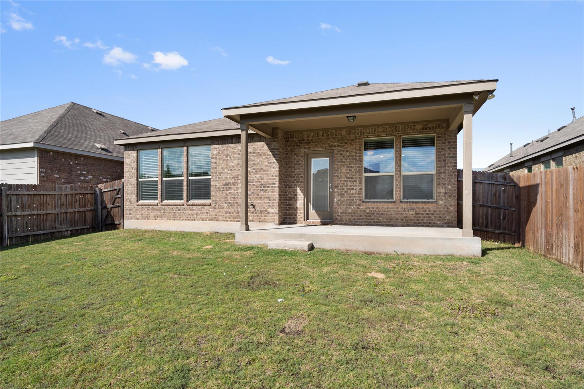 209 Methodius Dr, Hutto, TX 78634