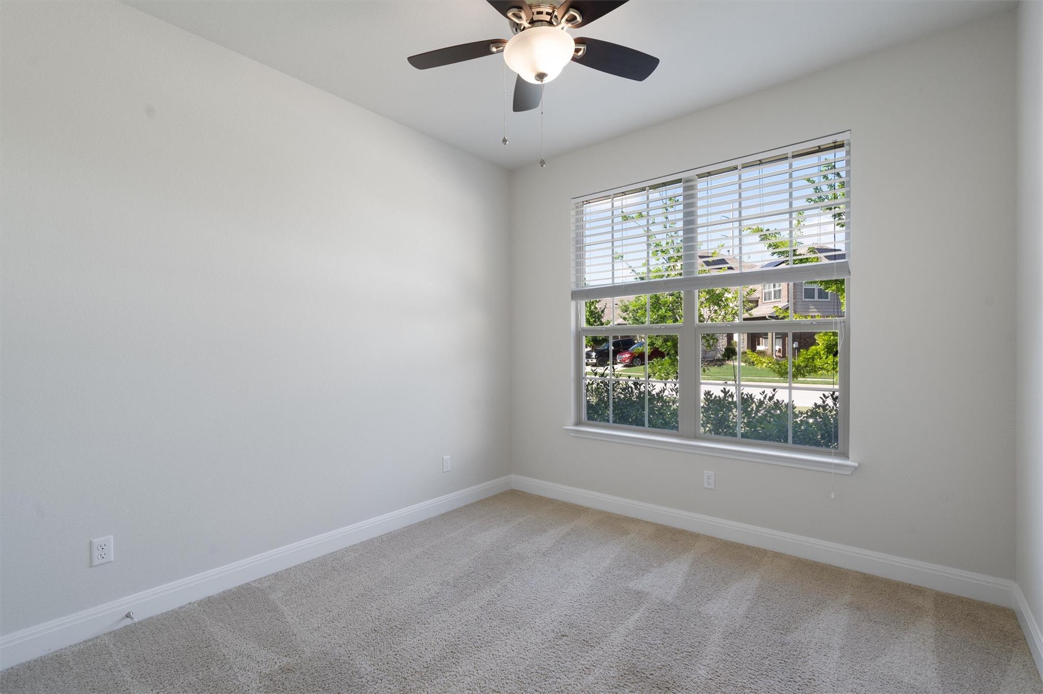 209 Methodius Dr, Hutto, TX 78634