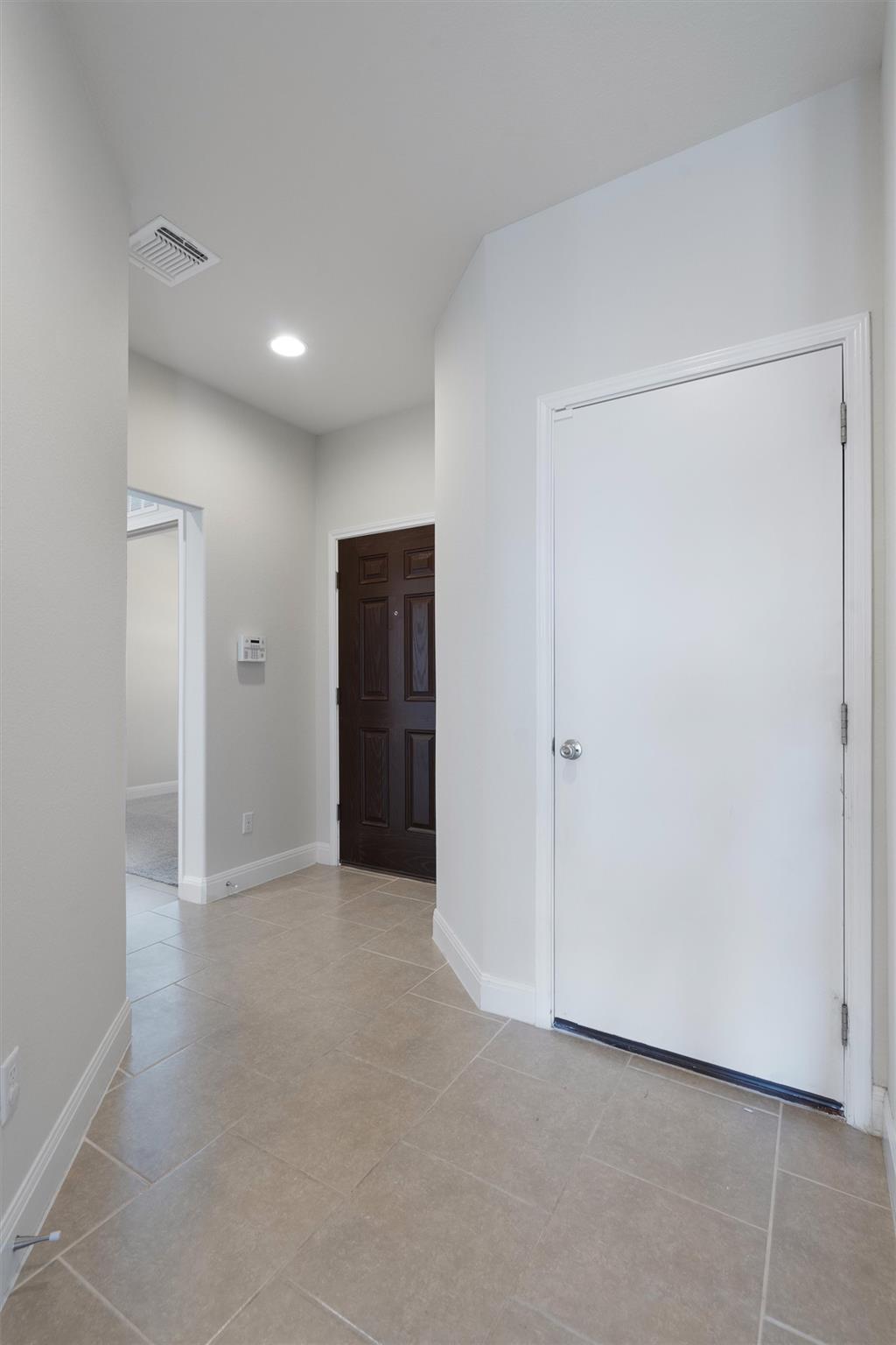 209 Methodius Dr, Hutto, TX 78634