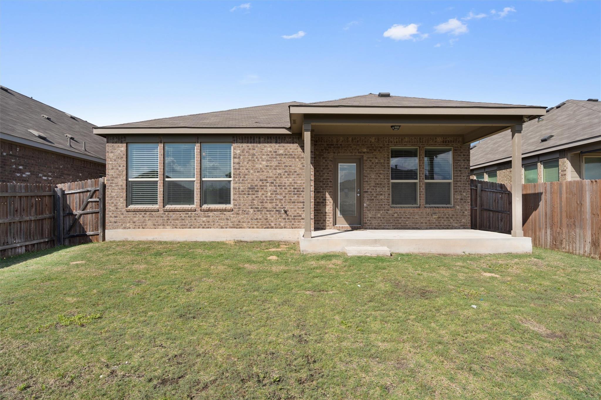 209 Methodius Dr, Hutto, TX 78634