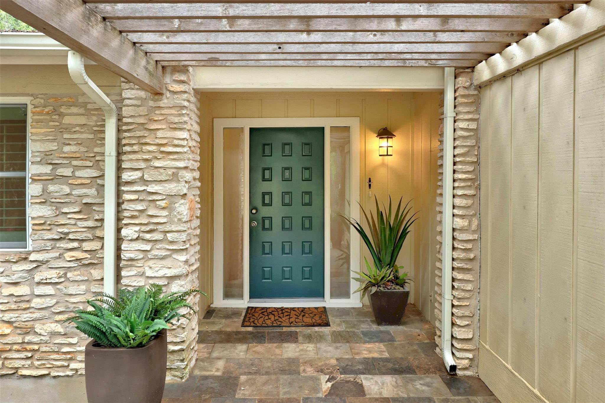 6201 Quail Holw, Austin, TX 78750