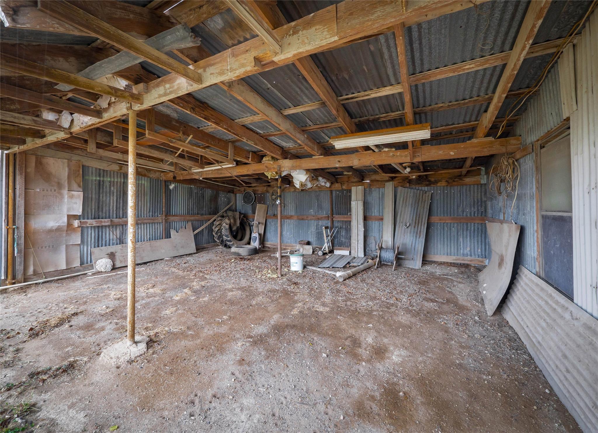 1350 County Road 414, Jonesboro, TX 76538